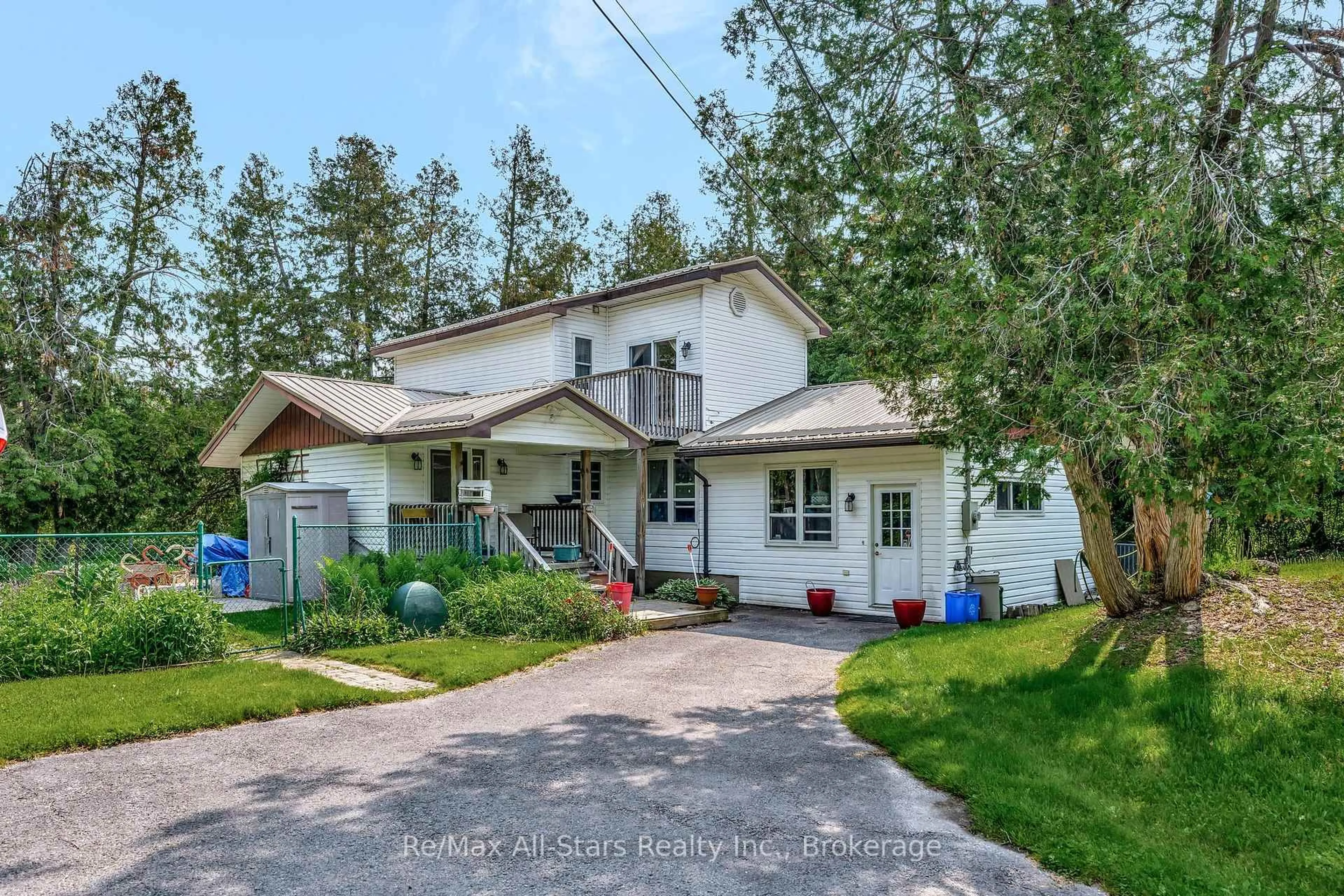 A pic from outside/outdoor area/front of a property/back of a property/a pic from drone, street for 14 Wychwood Dr, Kawartha Lakes Ontario K0M 1N0