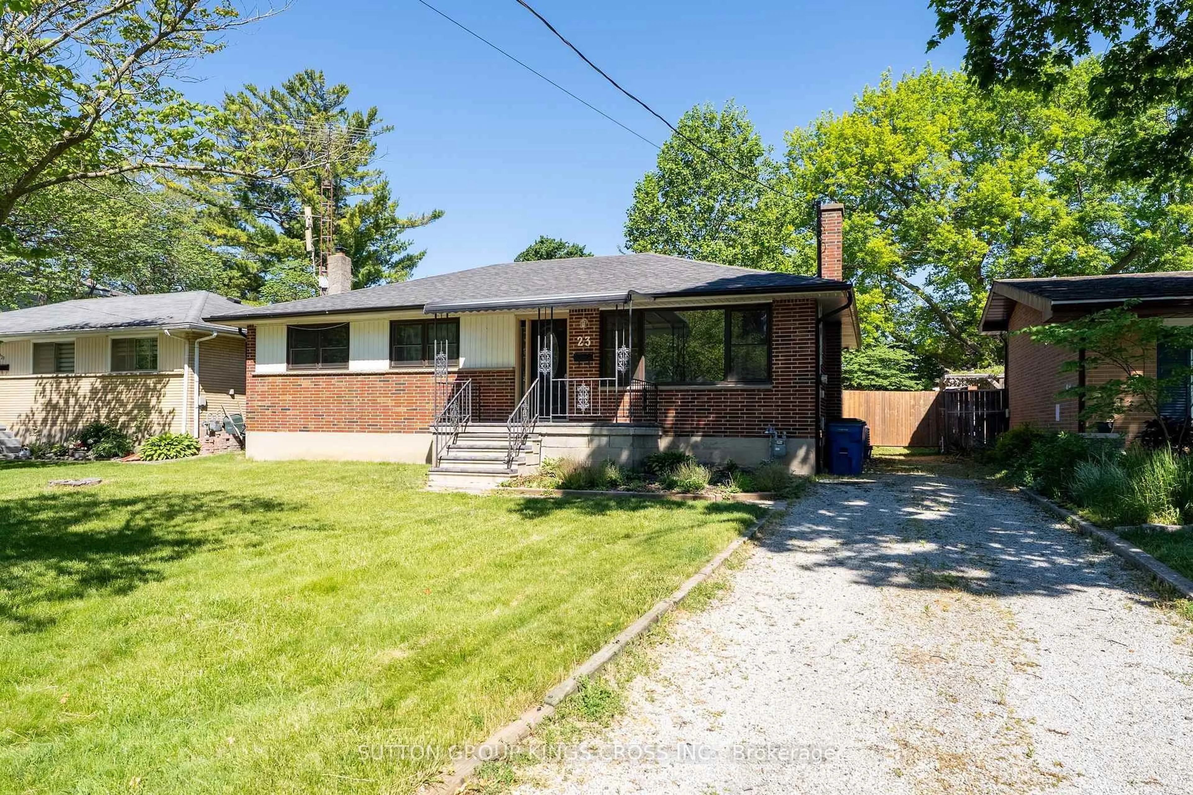 Unknown for 23 Redbud Dr, Chatham-Kent Ontario N7M 4E6
