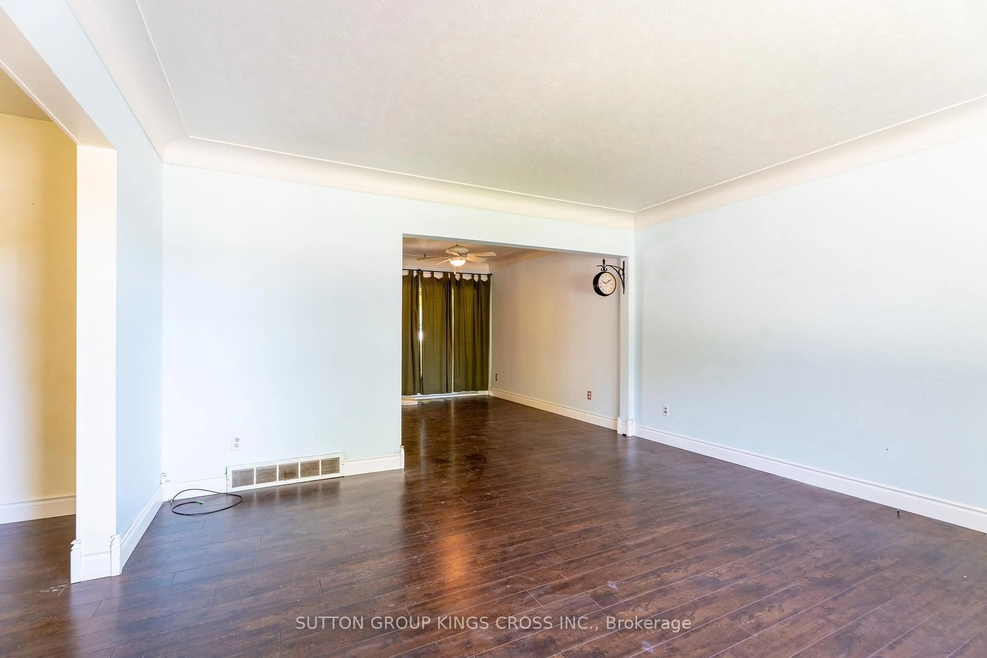 A pic of a room for 23 Redbud Dr, Chatham-Kent Ontario N7M 4E6