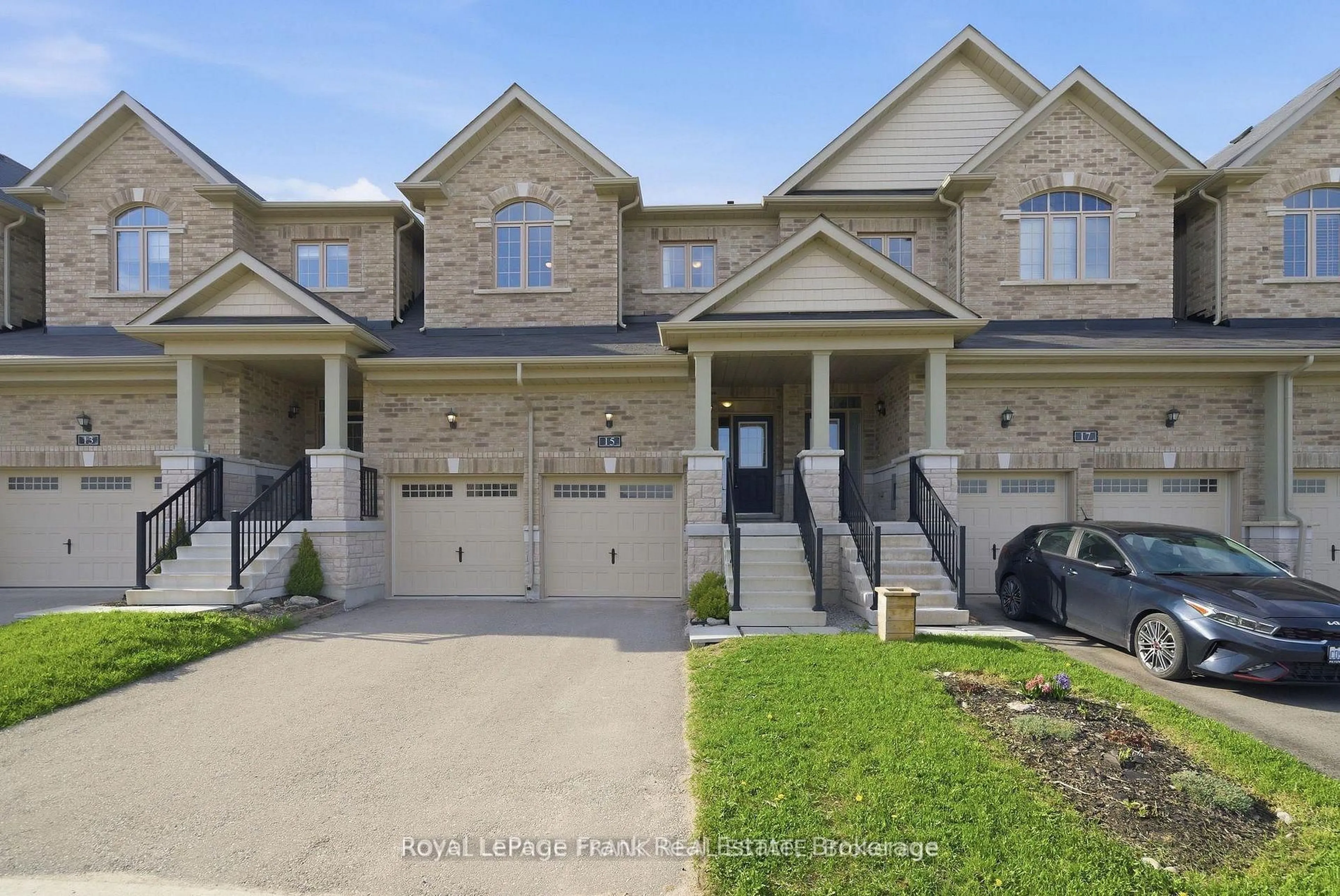 Unknown for 15 Highlands Blvd, Cavan Monaghan Ontario P4N 8R9