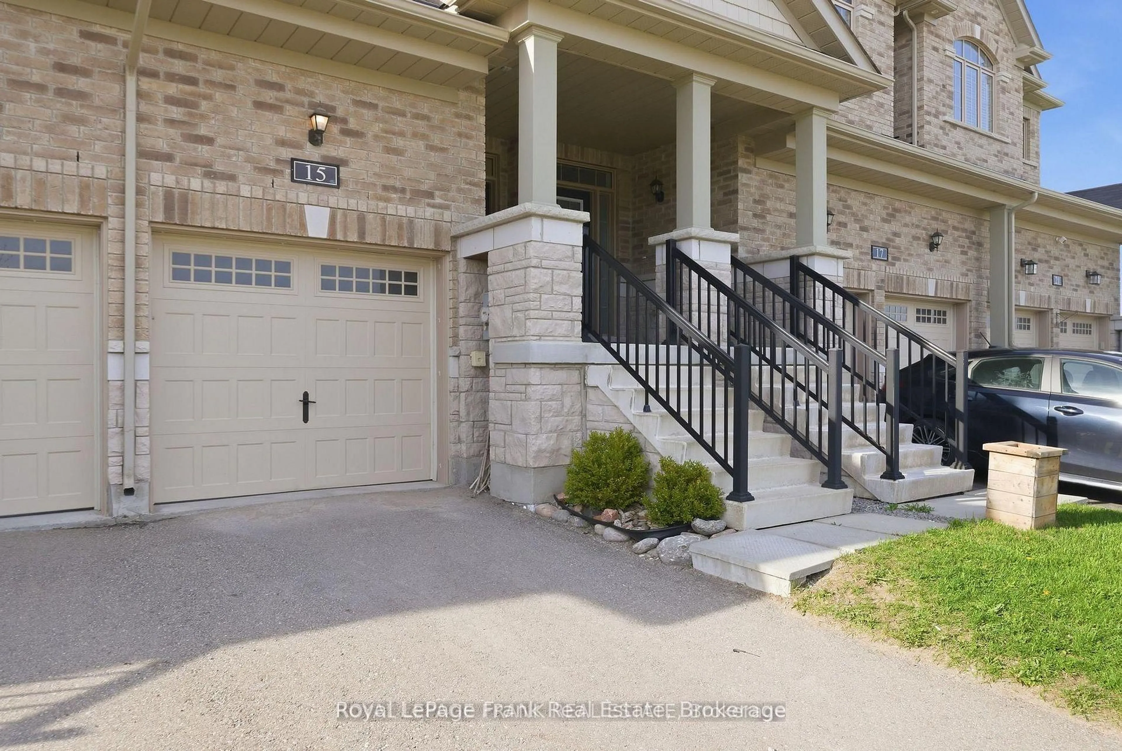 Unknown for 15 Highlands Blvd, Cavan Monaghan Ontario P4N 8R9