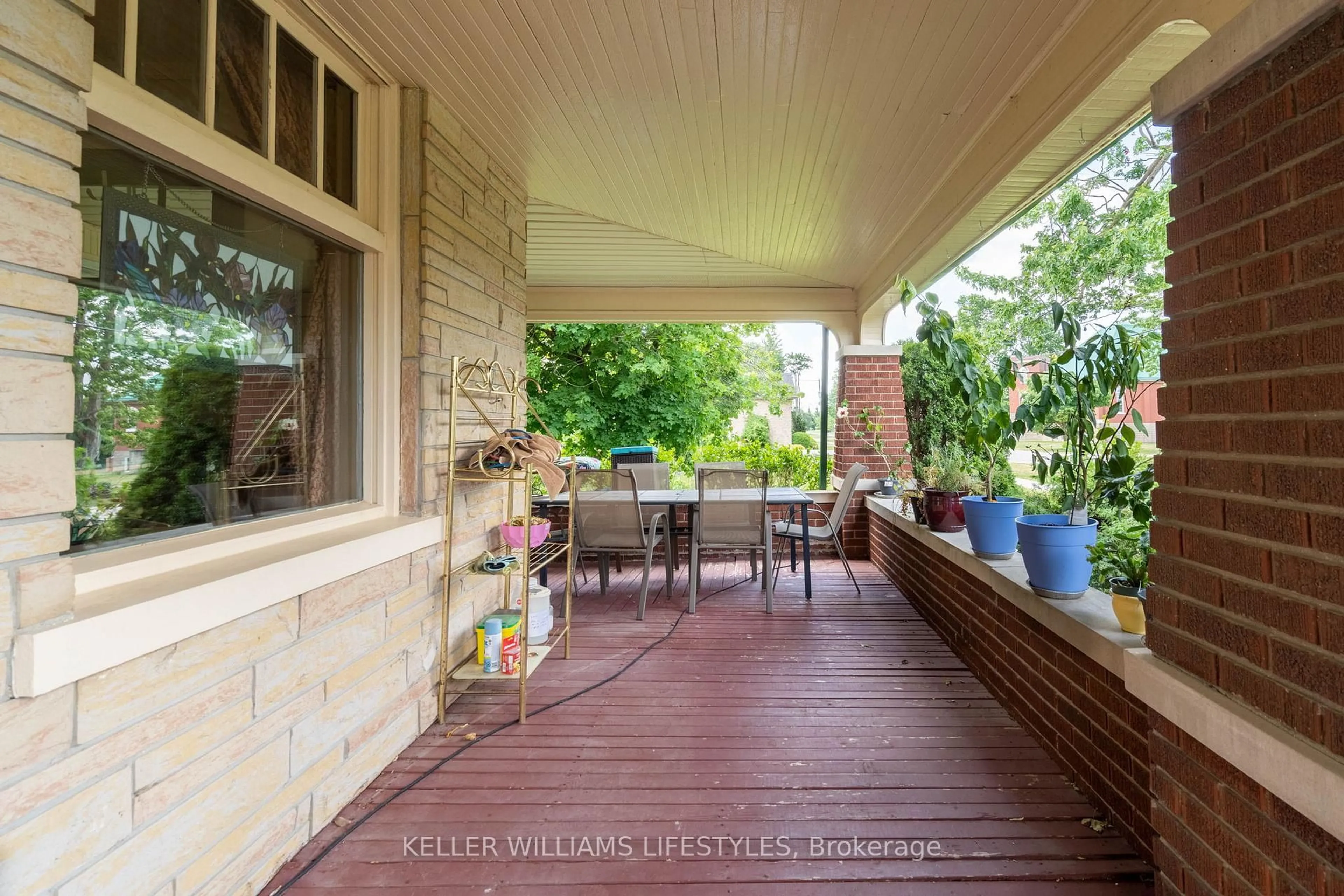 Patio, street for 93 Sarah St, Lambton Shores Ontario N0M 2N0