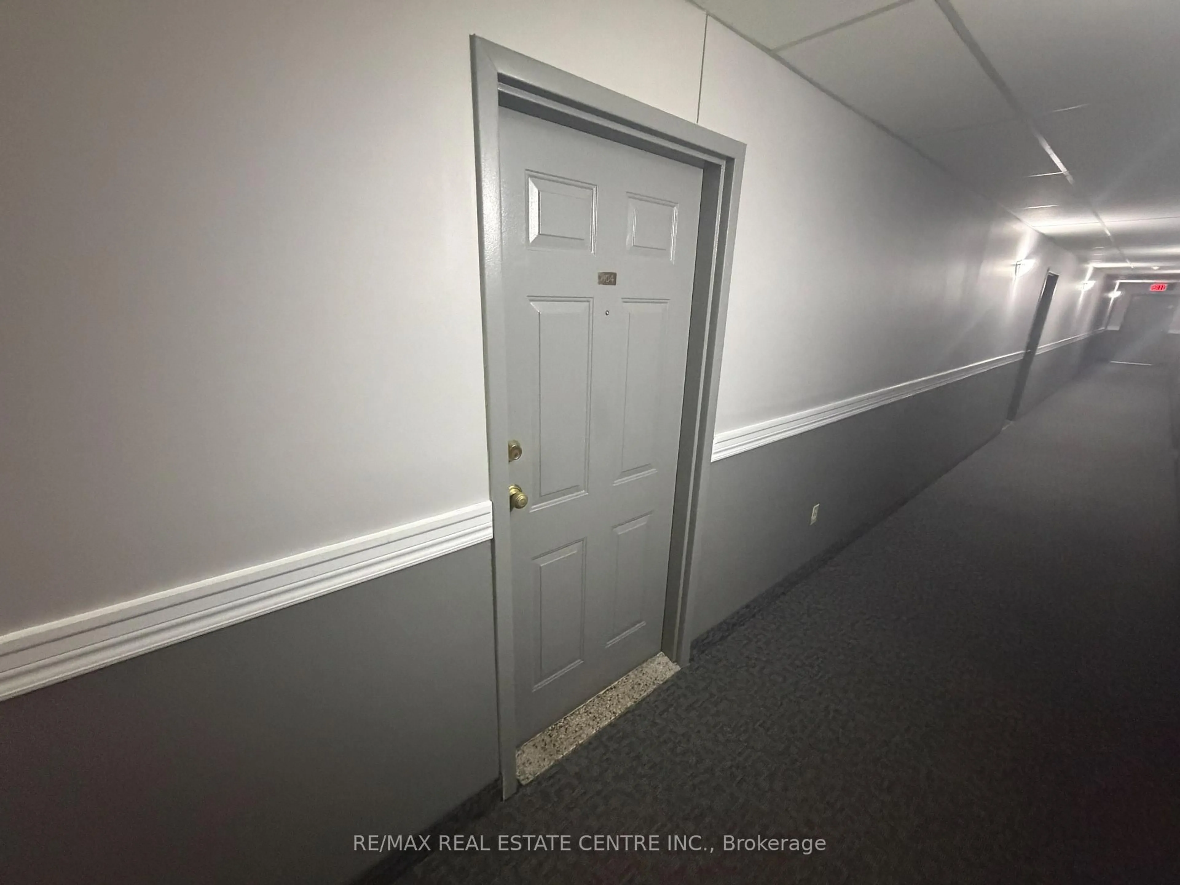A pic of a room for 65 Highland Cres #804, Kitchener Ontario N2M 5M8
