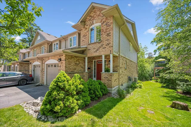 15 Bannister Crt #3, Waterloo 3