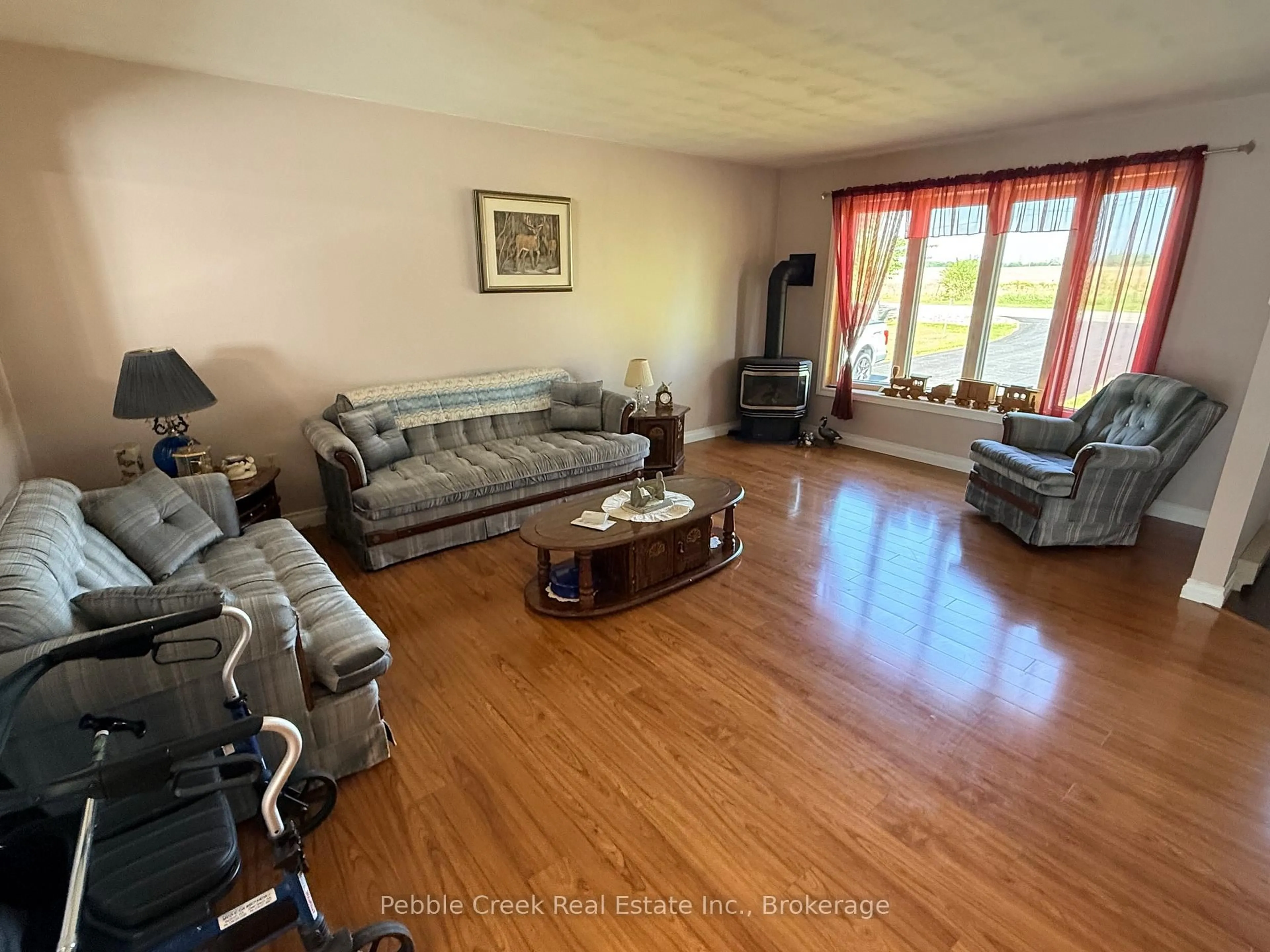 Living room with furniture, unknown for 79927 Orchard Line, Central Huron Ontario N7A 3X8