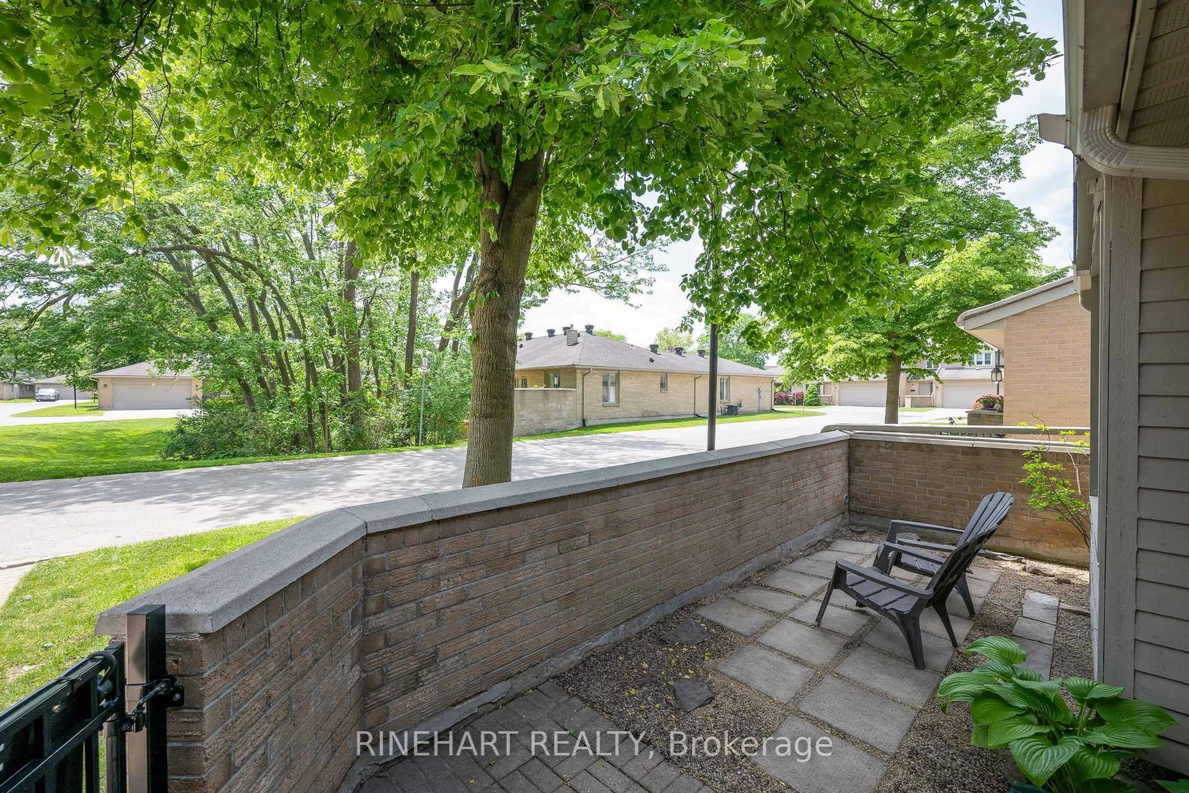 Patio, street for 1500 Richmond St #107, London North Ontario N6G 4V1