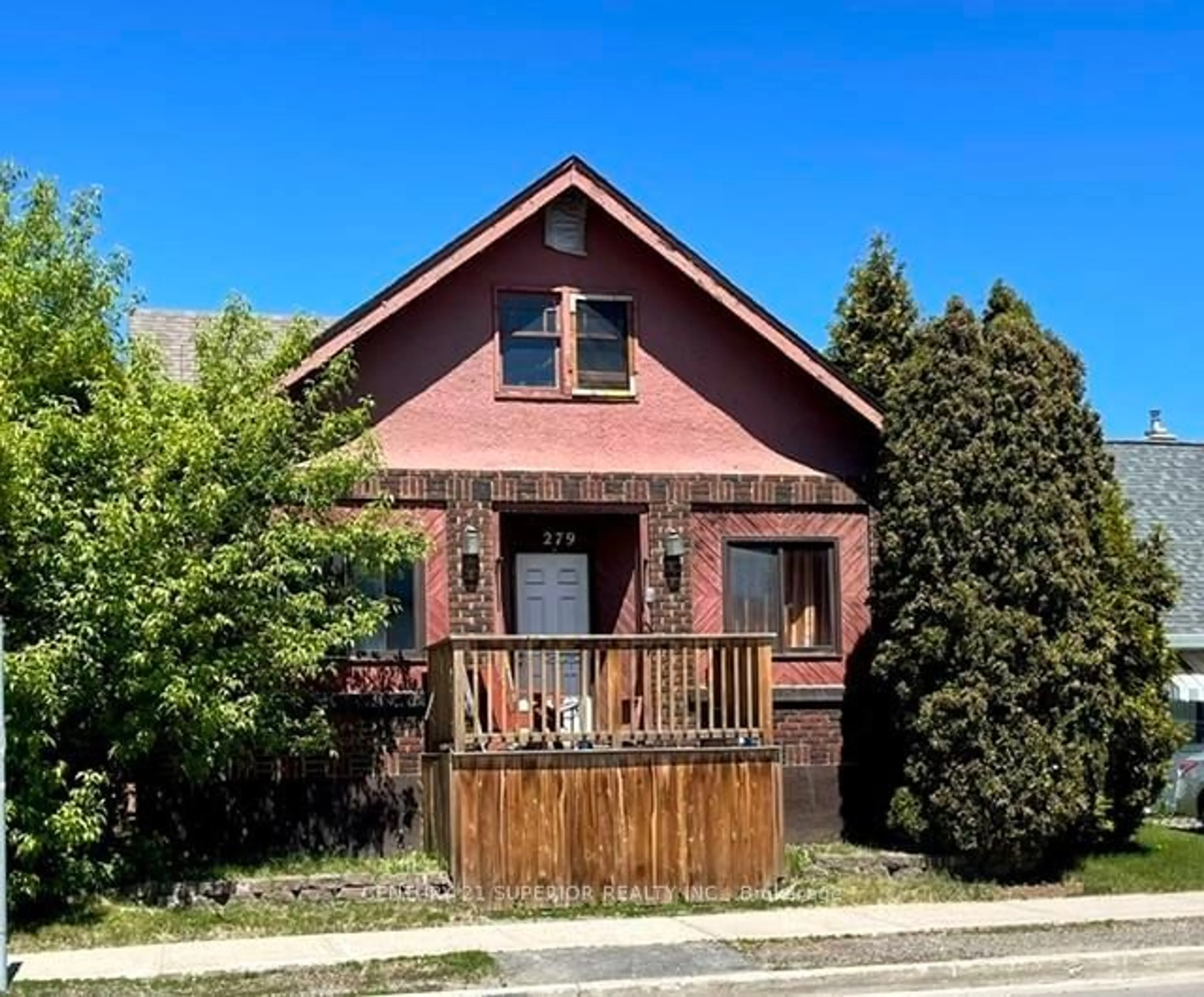 Home with brick exterior material, street for 279 Frederica Street, Thunder Bay Ontario P7E 3W5