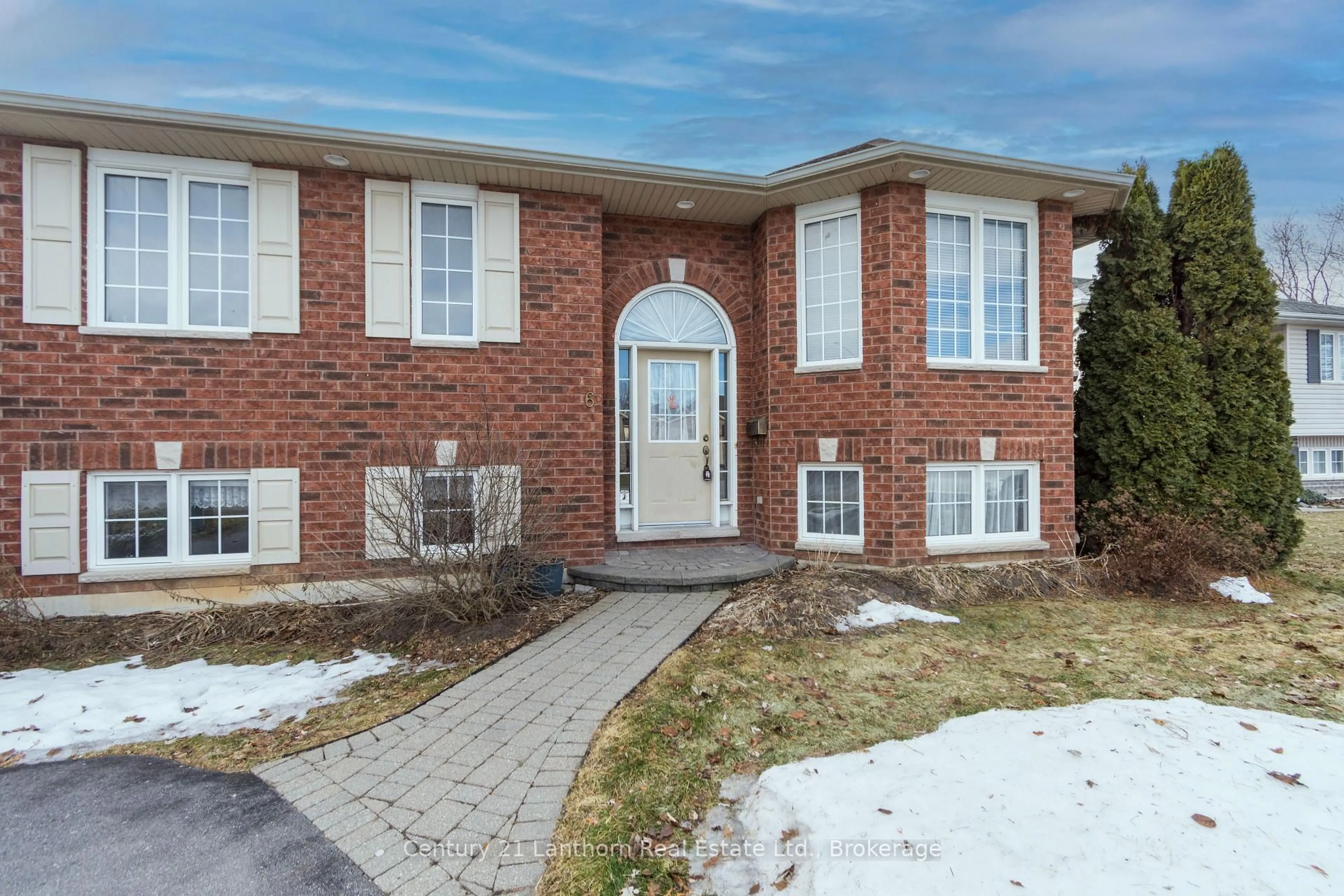Home with brick exterior material, street for 6 Chisholm Sq, Belleville Ontario K8N 5Z4