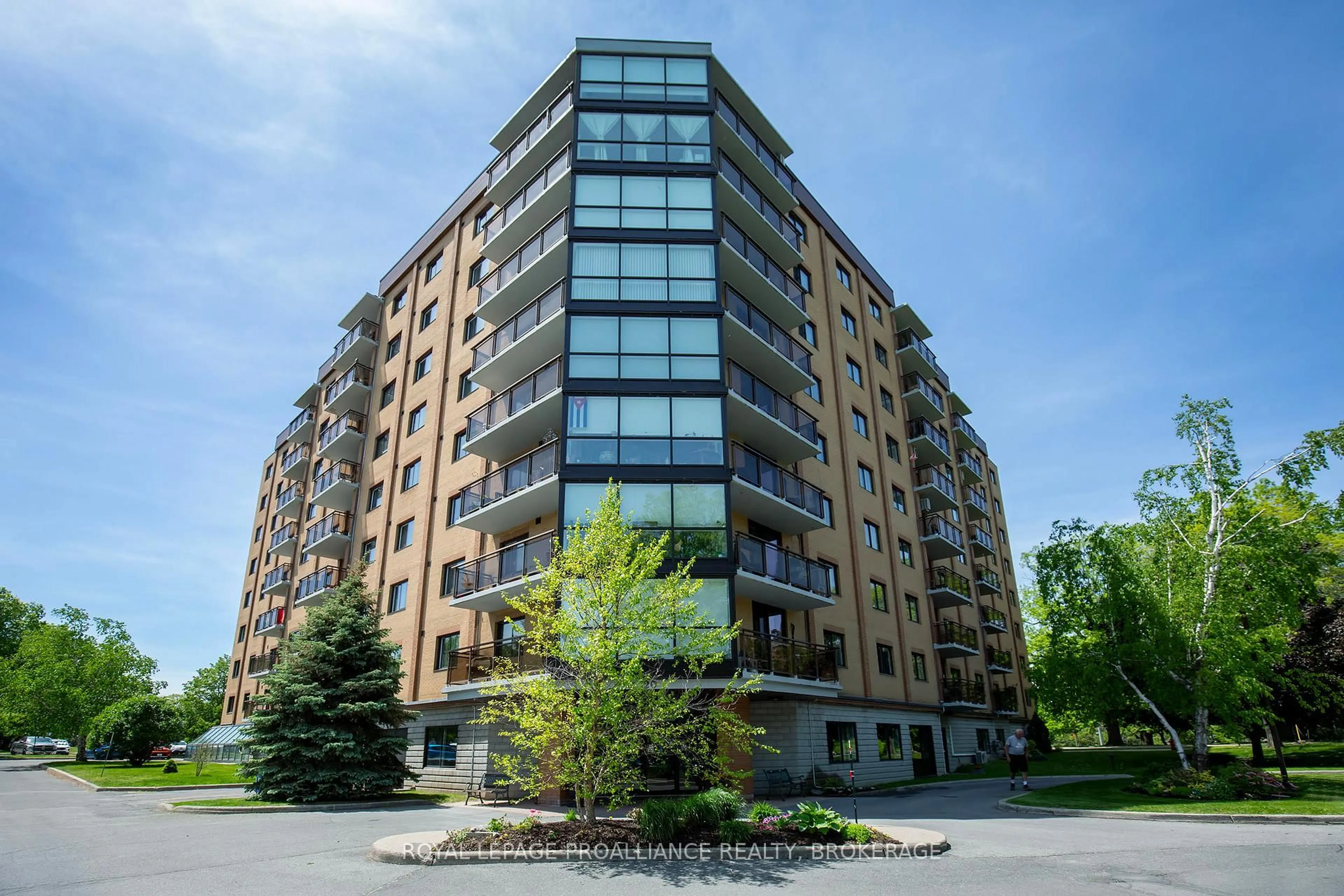 Unknown for 120 Barrett Crt #411, Kingston Ontario K7L 5H6