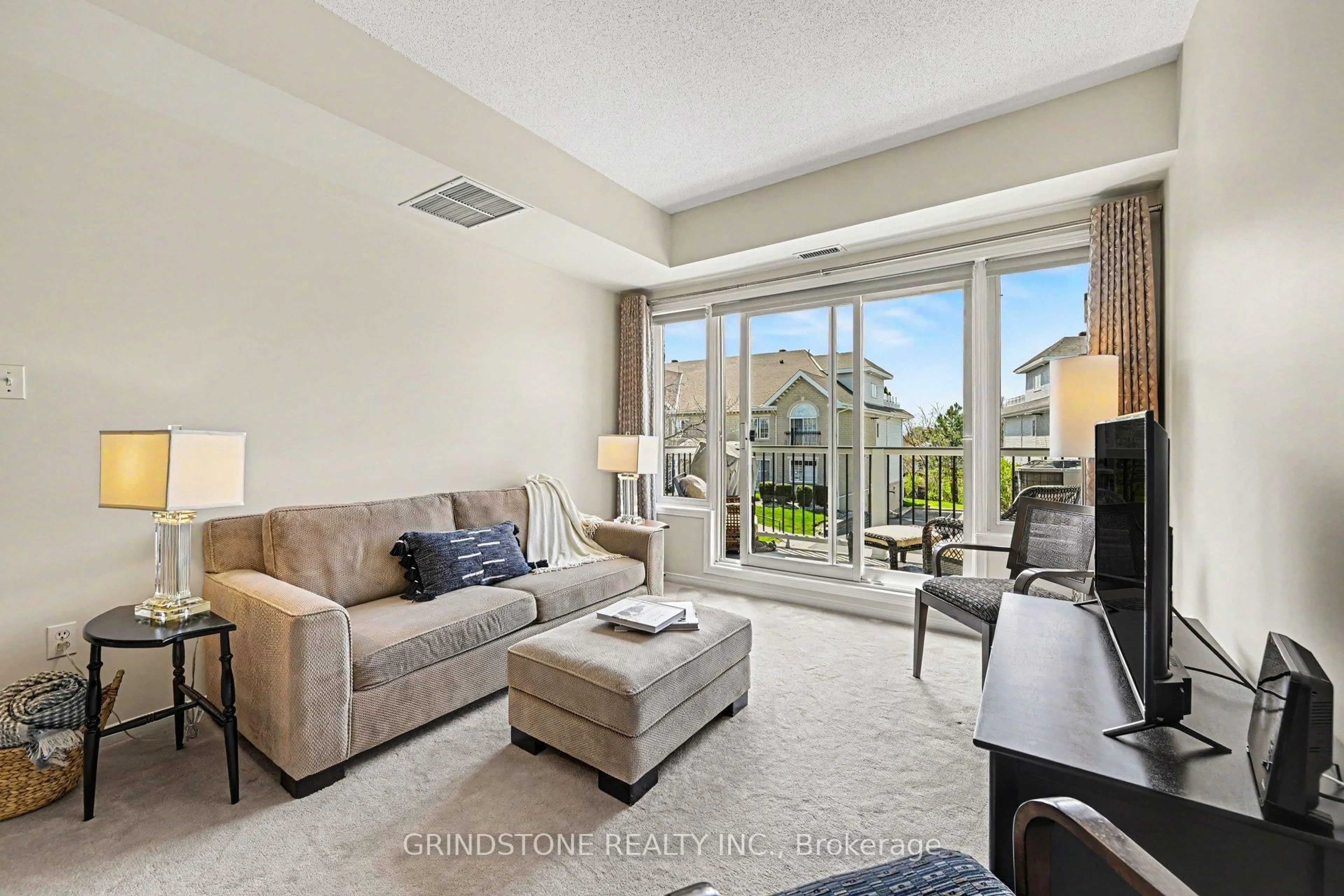 Living room with furniture, unknown for 100 Robson Crt, Ottawa Ontario K2K 2W1