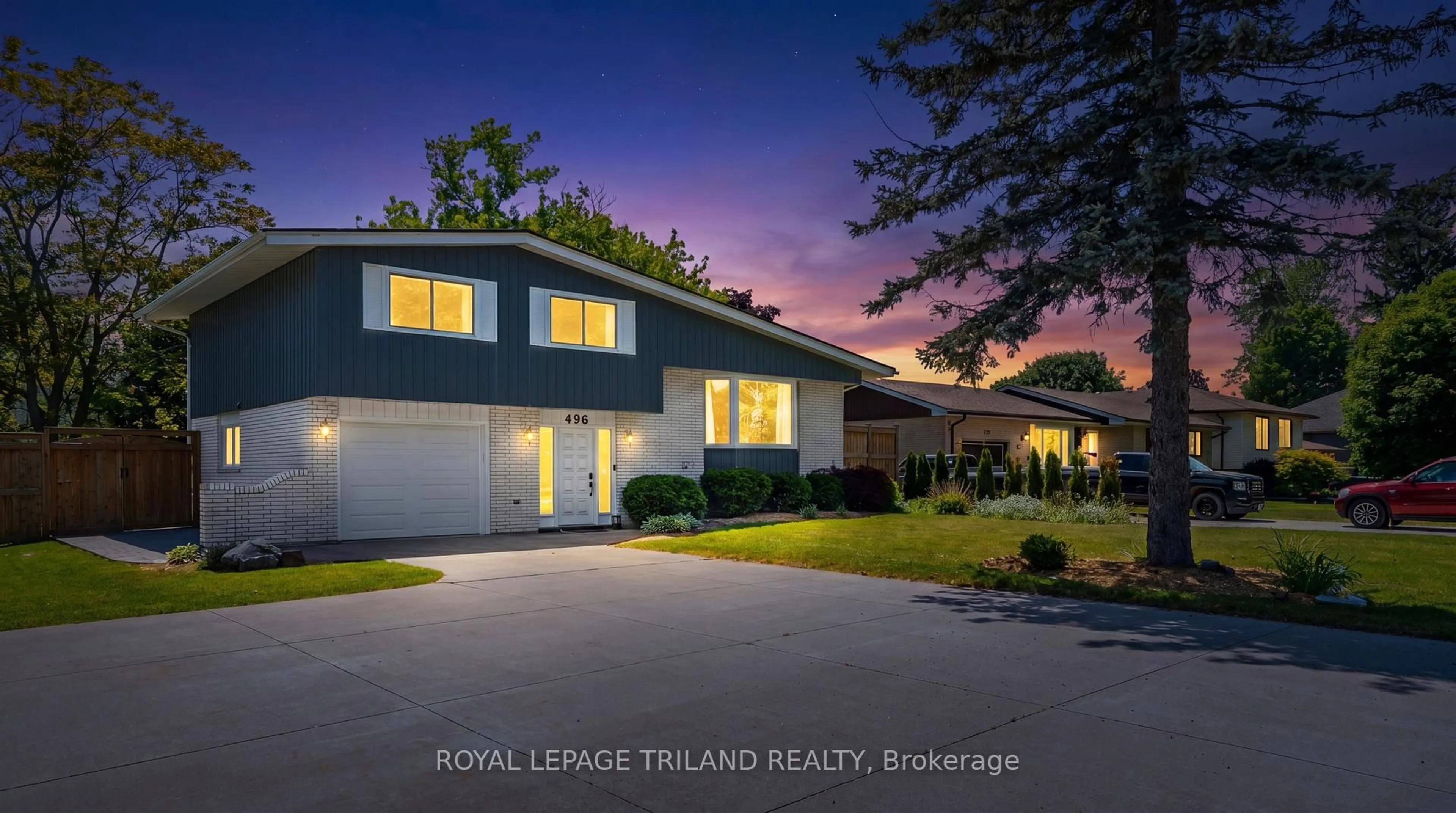 Unknown for 496 Thames St, Plympton-Wyoming Ontario N0N 1T0