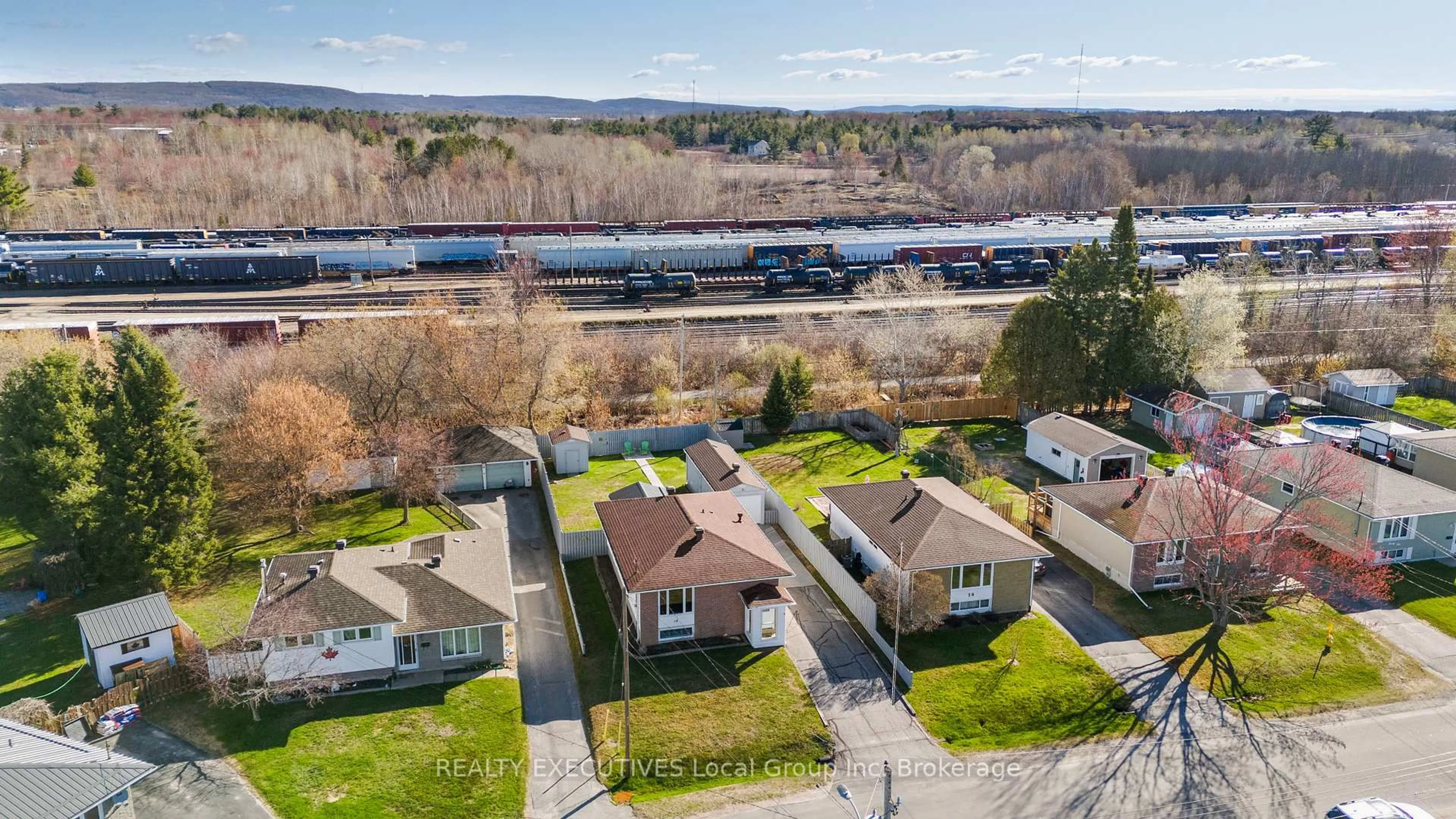 A pic from outside/outdoor area/front of a property/back of a property/a pic from drone, water/lake/river/ocean view for 18 VAN HORNE Cres, North Bay Ontario P1A 3L3