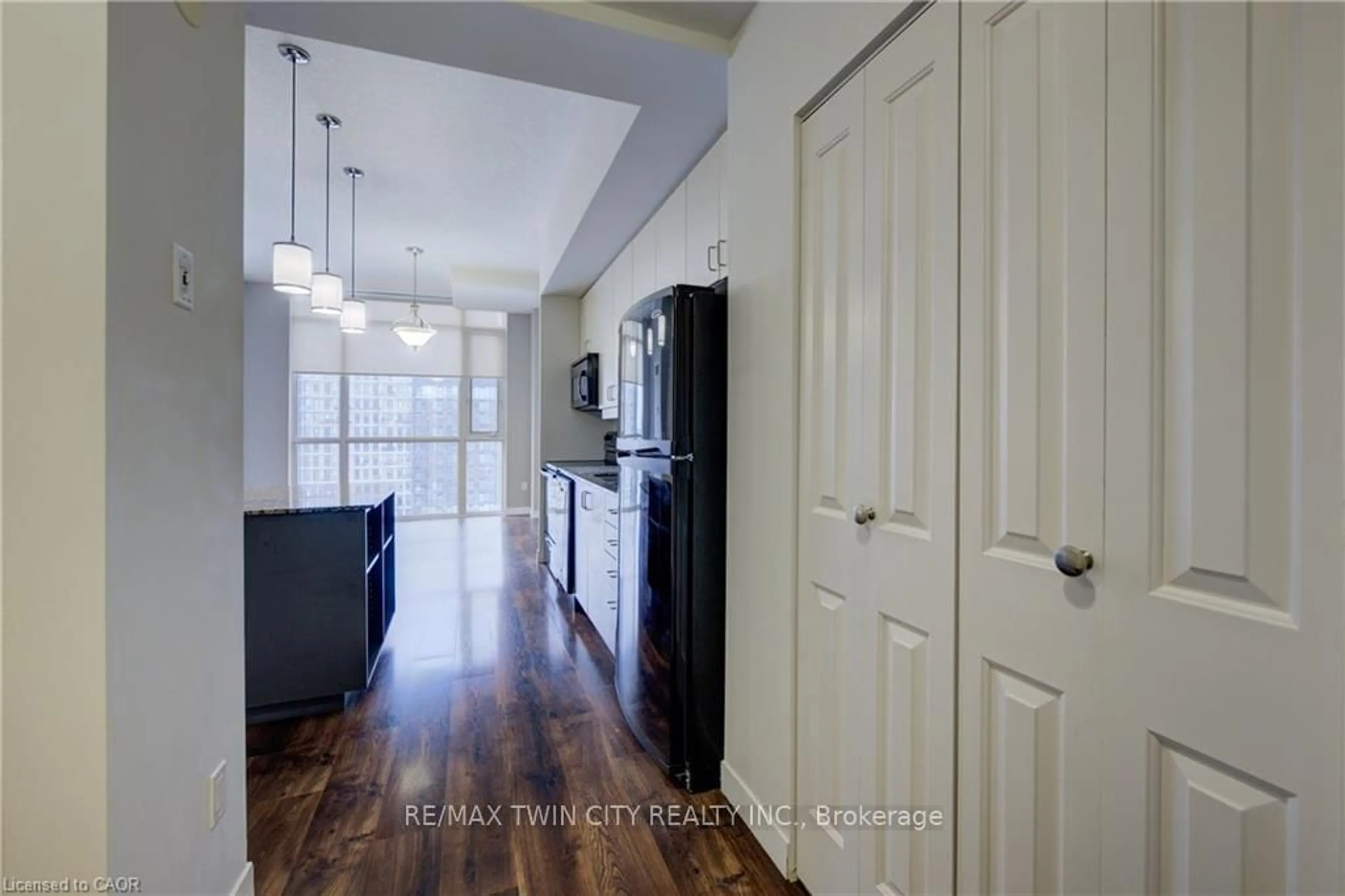 Unknown for 191 King St #1202, Waterloo Ontario N2J 1R1