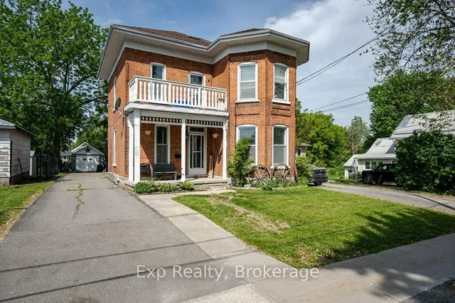 127 Green St, Deseronto 2