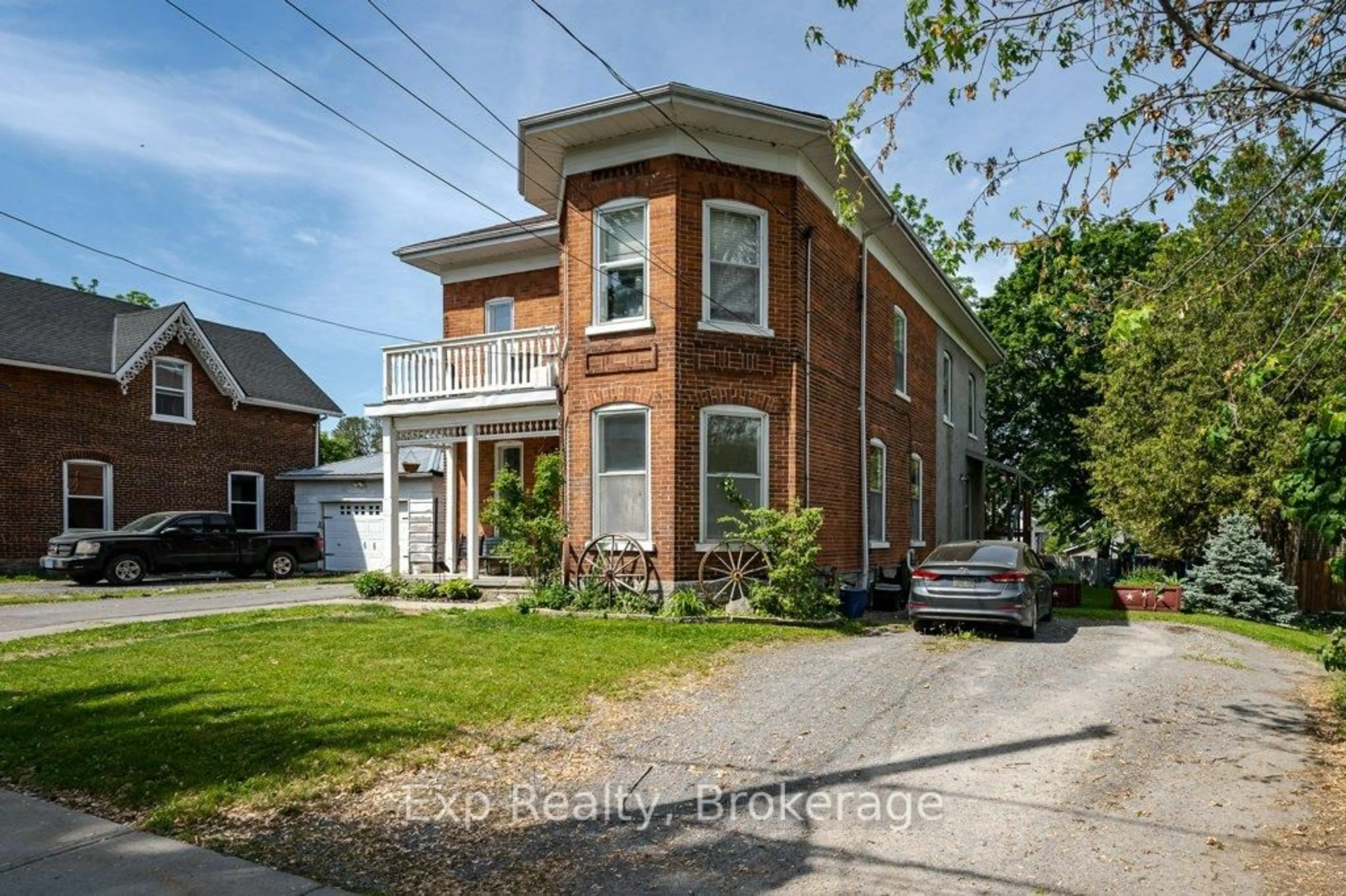 Home with brick exterior material, street for 127 Green St, Deseronto Ontario K0K 1X0