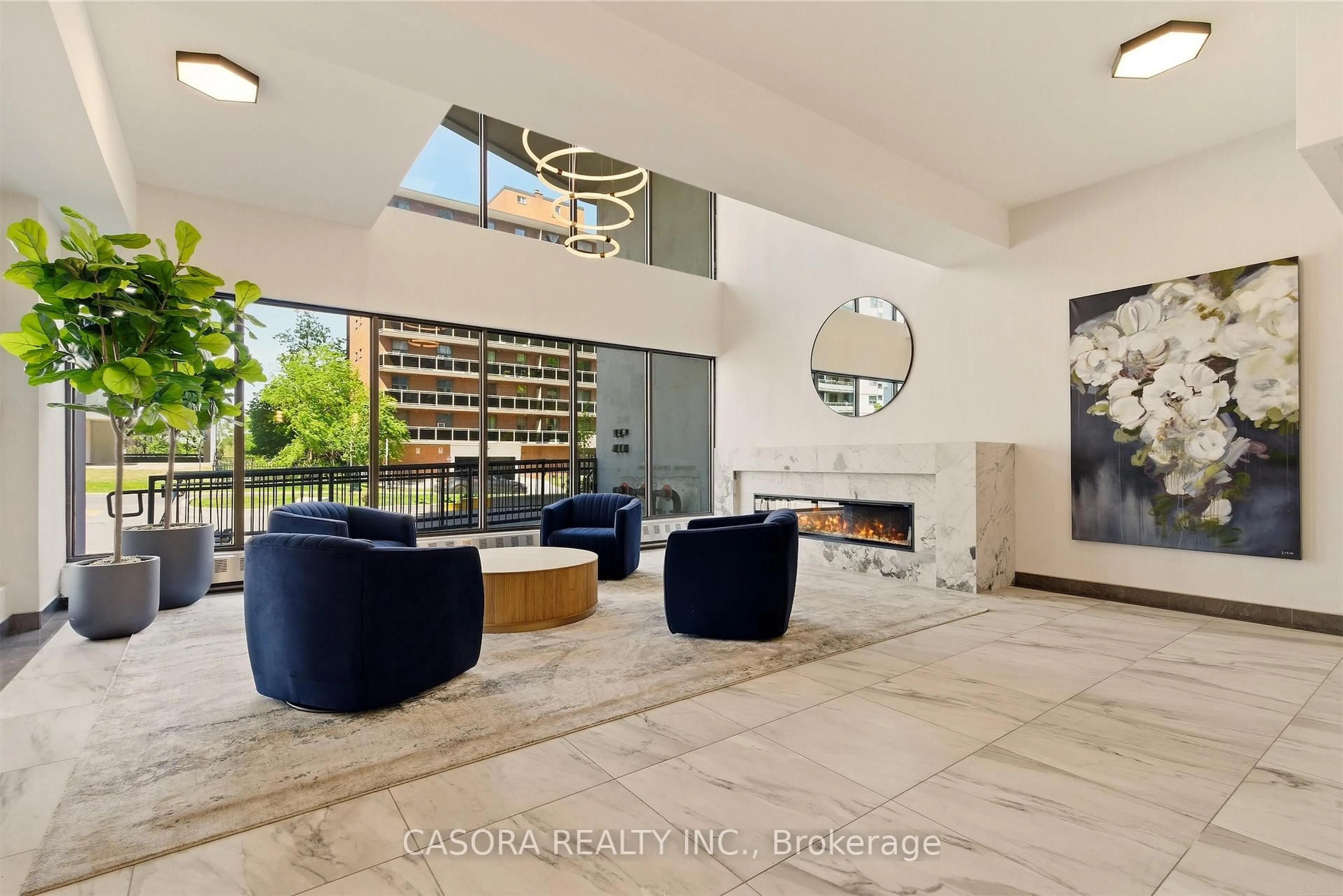 Lobby for 150 Charlton Ave #2403, Hamilton Ontario L8N 3X3