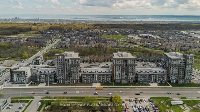 470 Dundas St #114, Hamilton 2