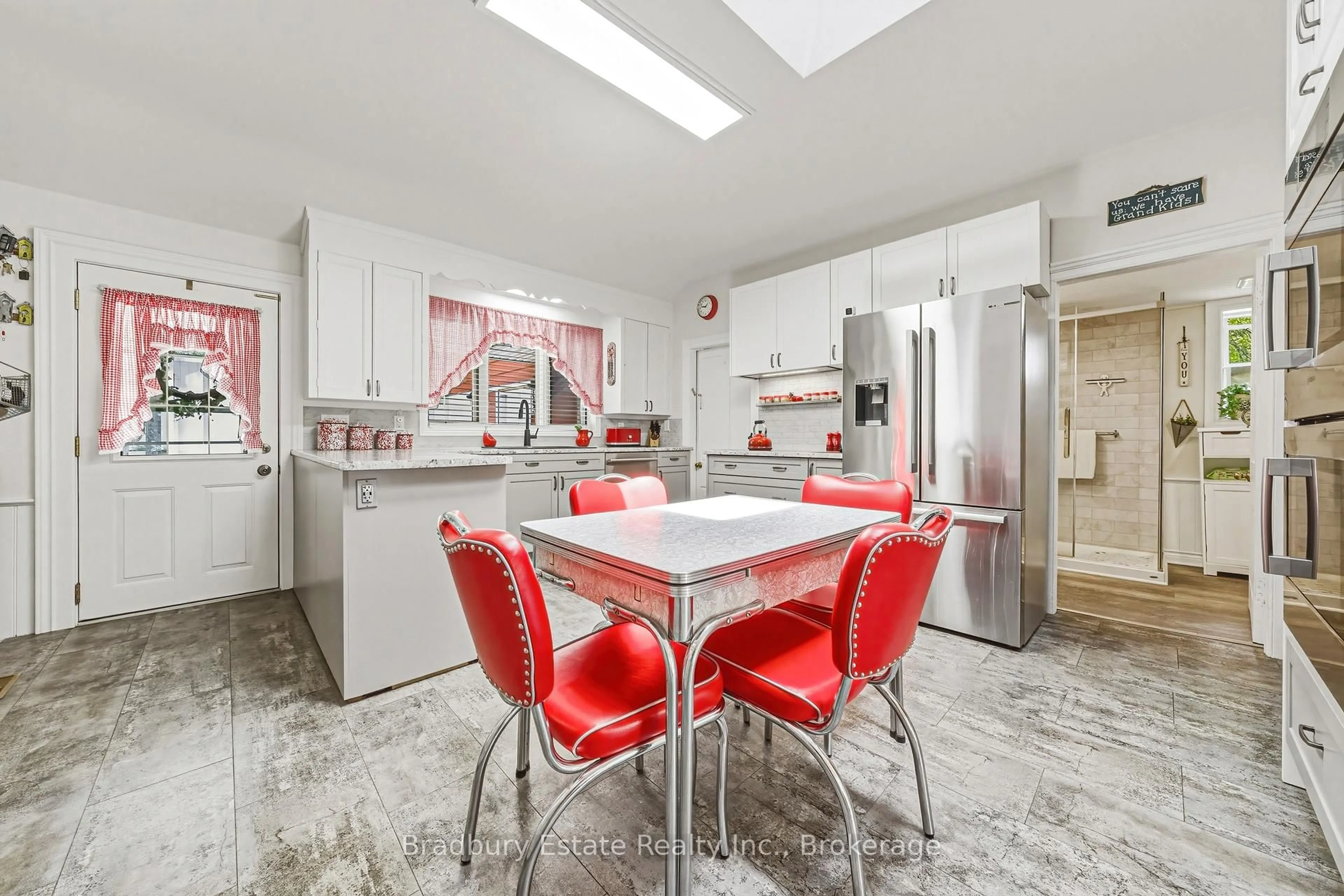 Open concept kitchen, ceramic/tile floor for 670 Mount Pleasant Rd, Brant Ontario N0E 1K0