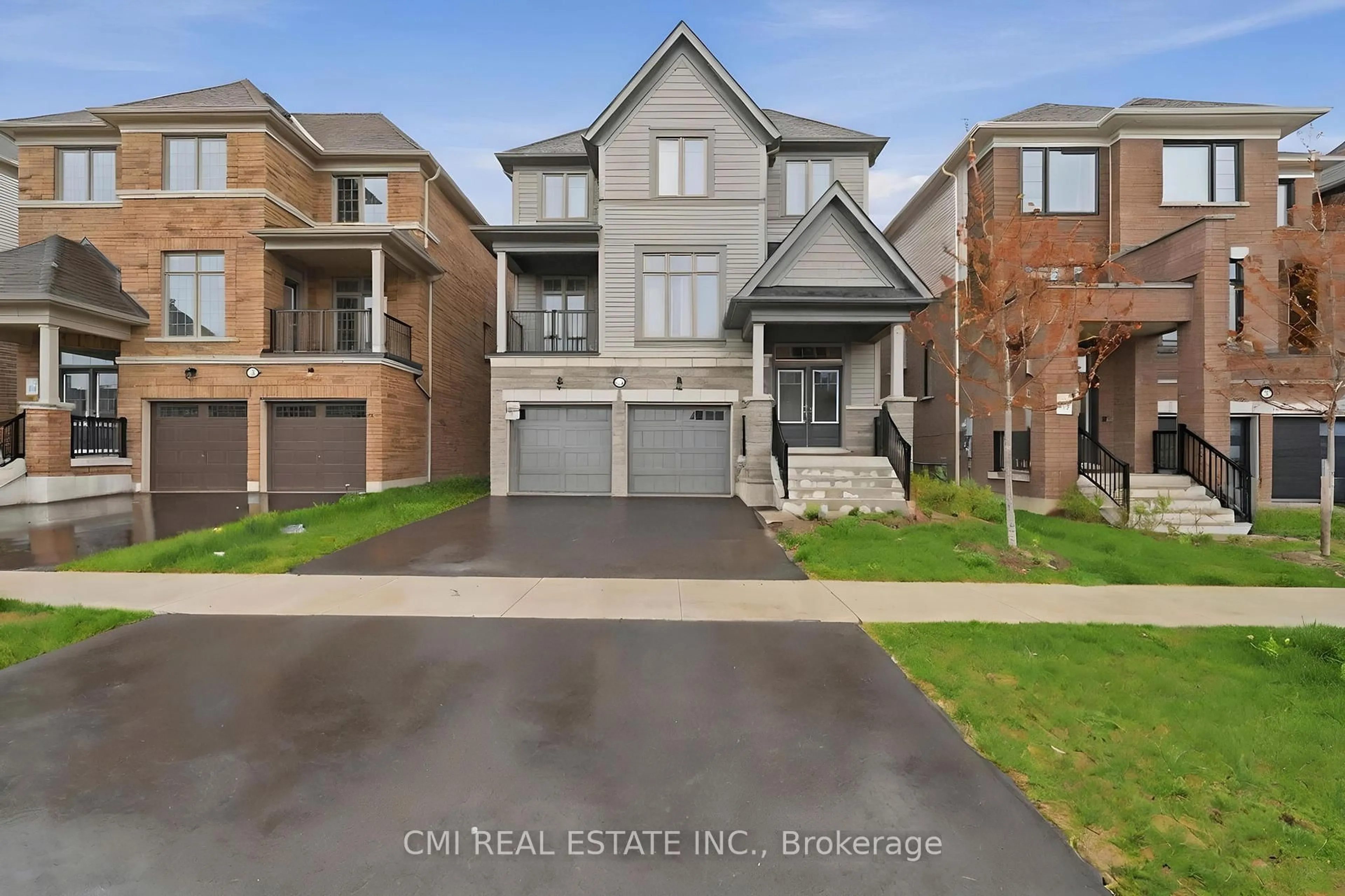 Home with brick exterior material, street for 1025 Trailsview Ave Ave, Cobourg Ontario K9A 4J6