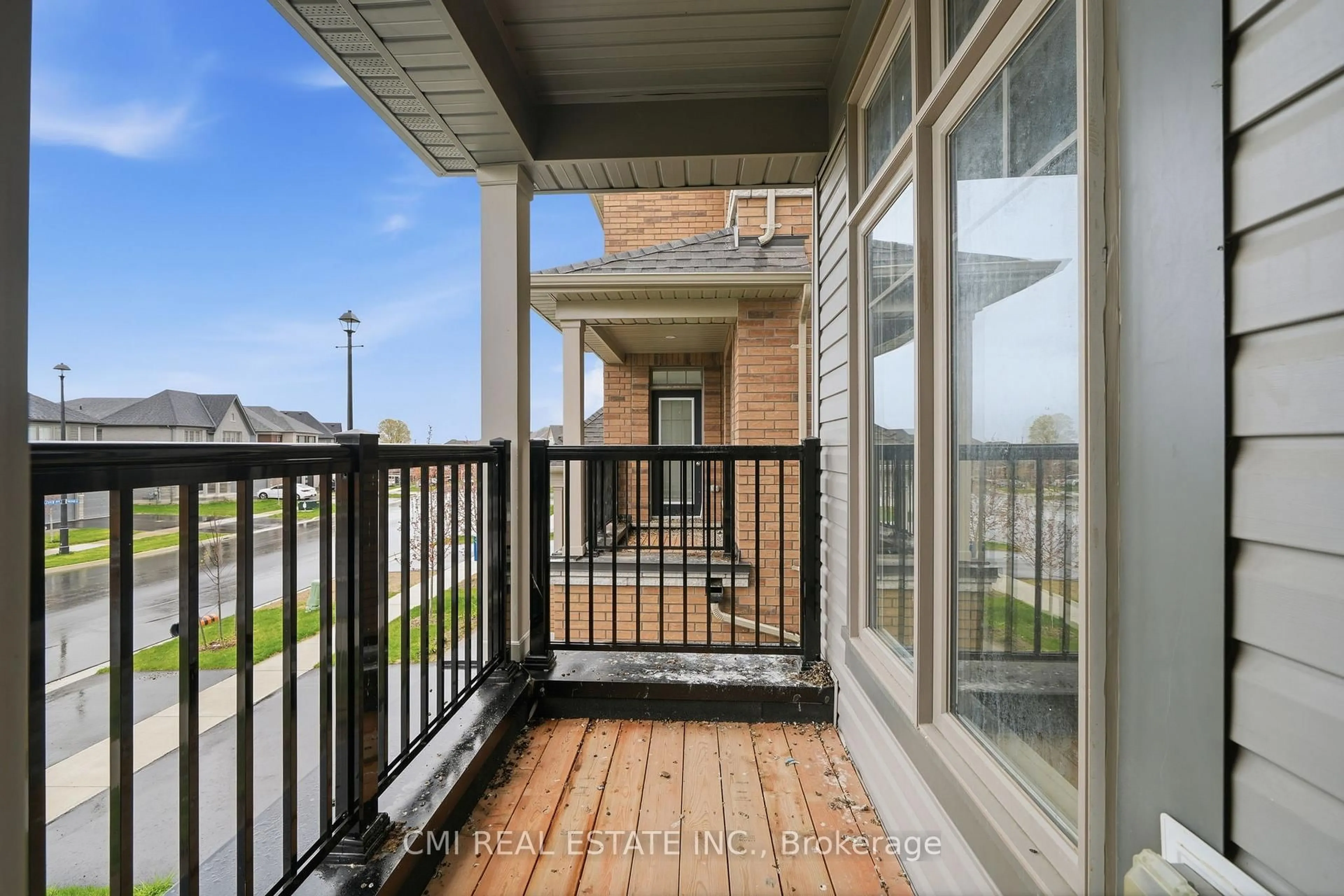 Indoor entryway for 1025 Trailsview Ave Ave, Cobourg Ontario K9A 4J6