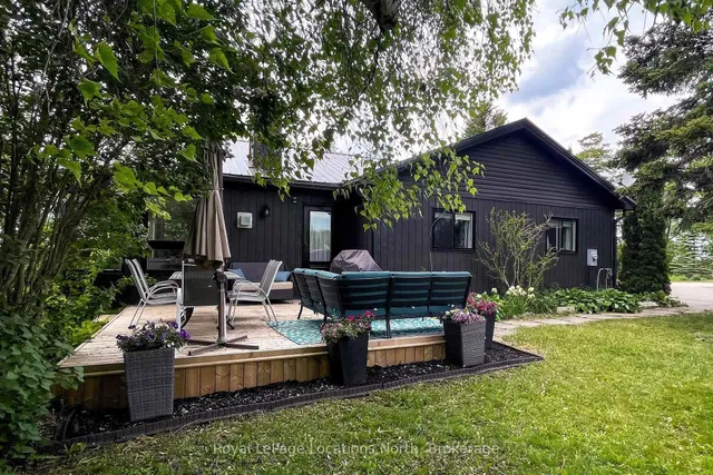 26106 Euphrasia St. Vincent Townline, Grey Highlands 5