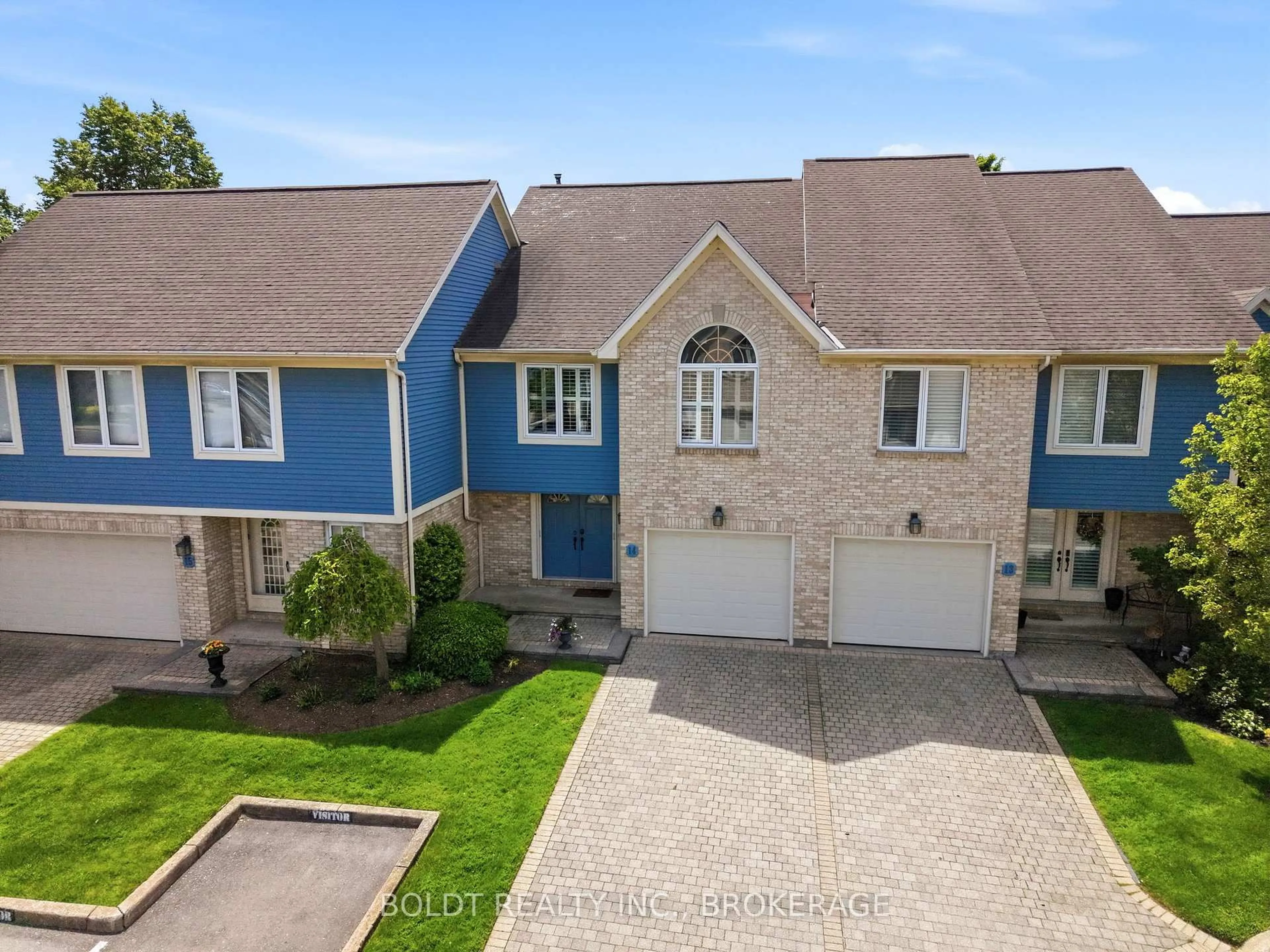 A pic from outside/outdoor area/front of a property/back of a property/a pic from drone, street for 77 Erion Rd #14, St. Catharines Ontario L2W 1B4