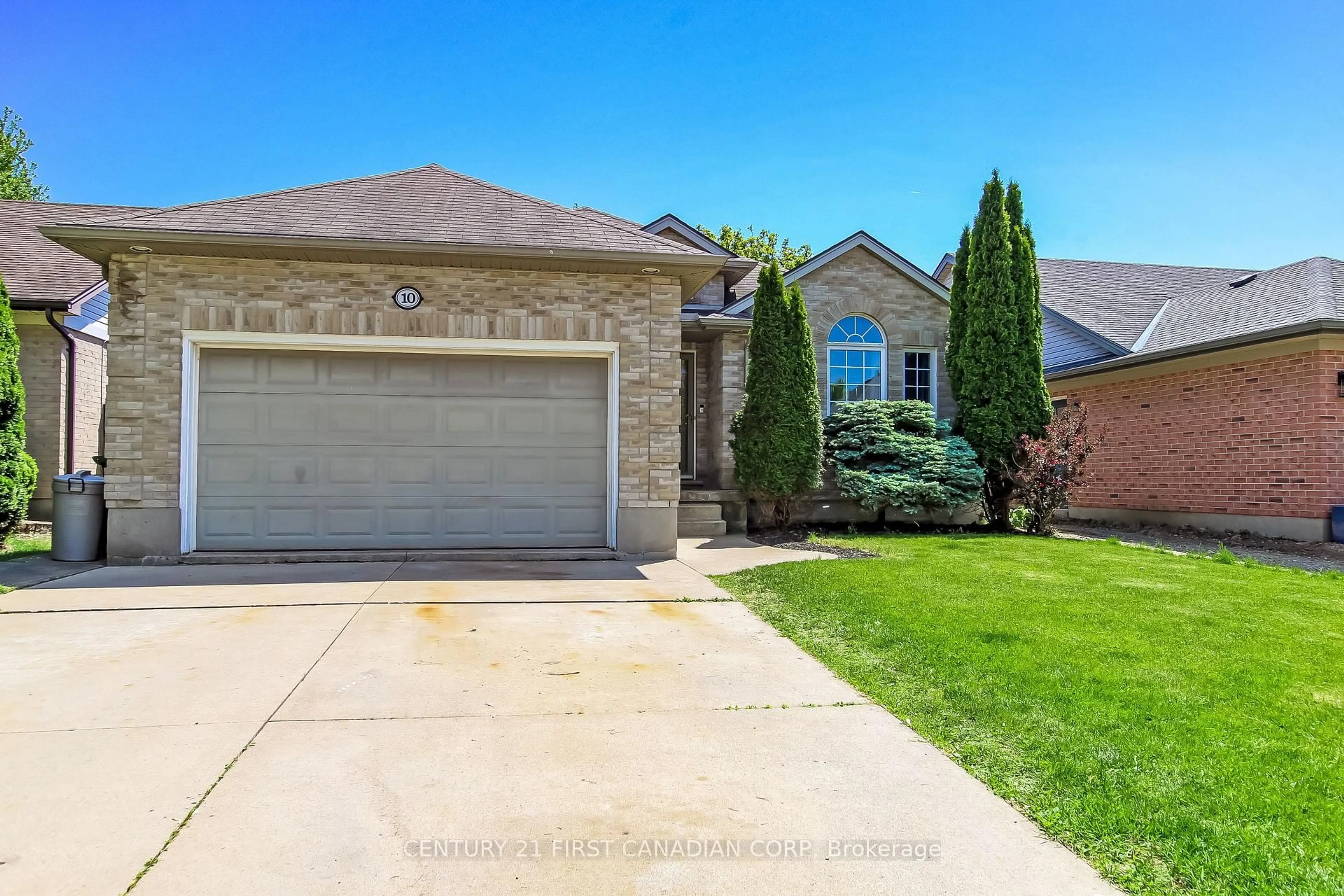 Home with brick exterior material, street for 10 Steeplechase Crt, St. Thomas Ontario N5R 6H4