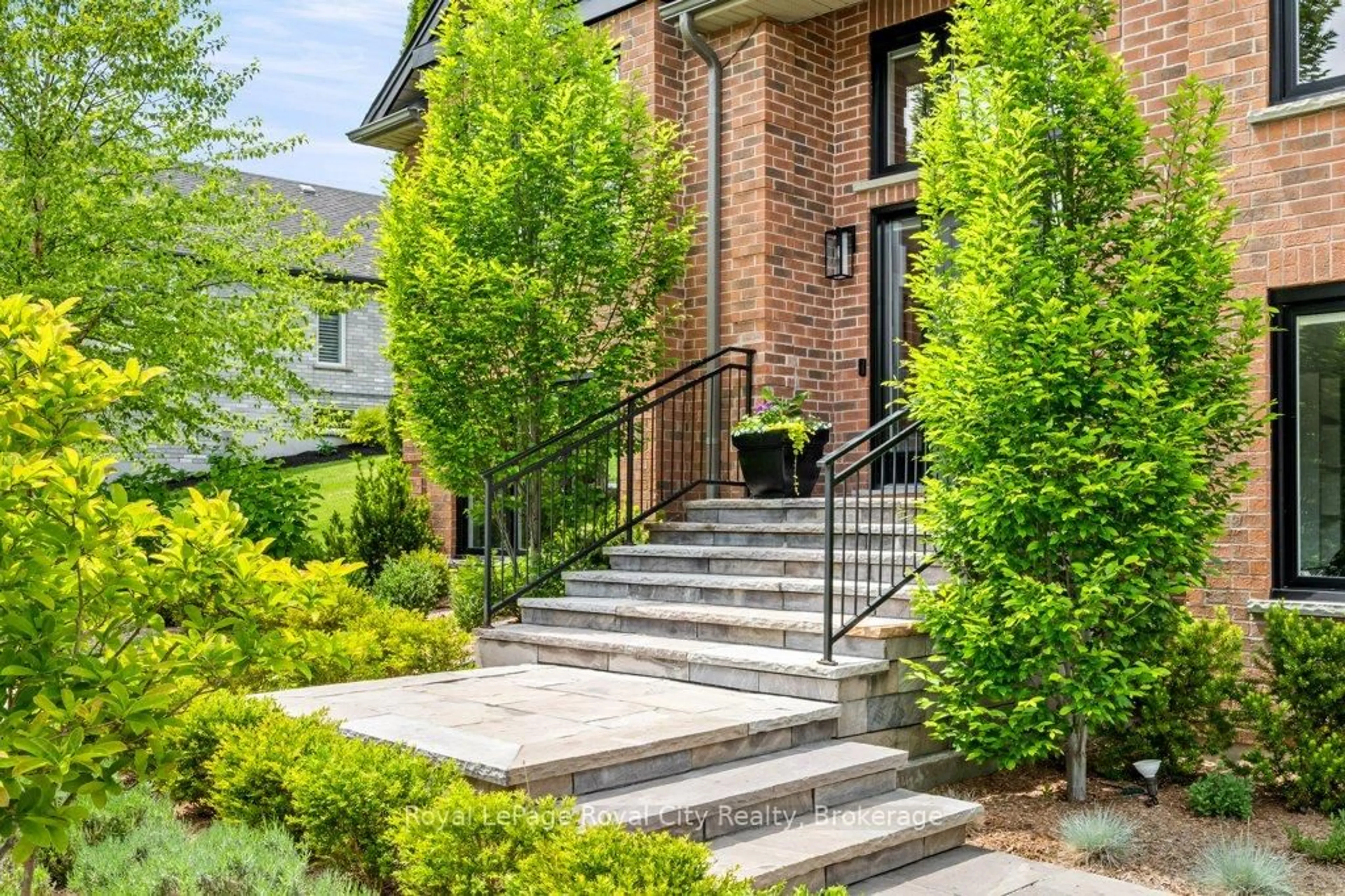 Home with brick exterior material, street for 32 Cross Creek Blvd, Guelph/Eramosa Ontario N1H 6J2