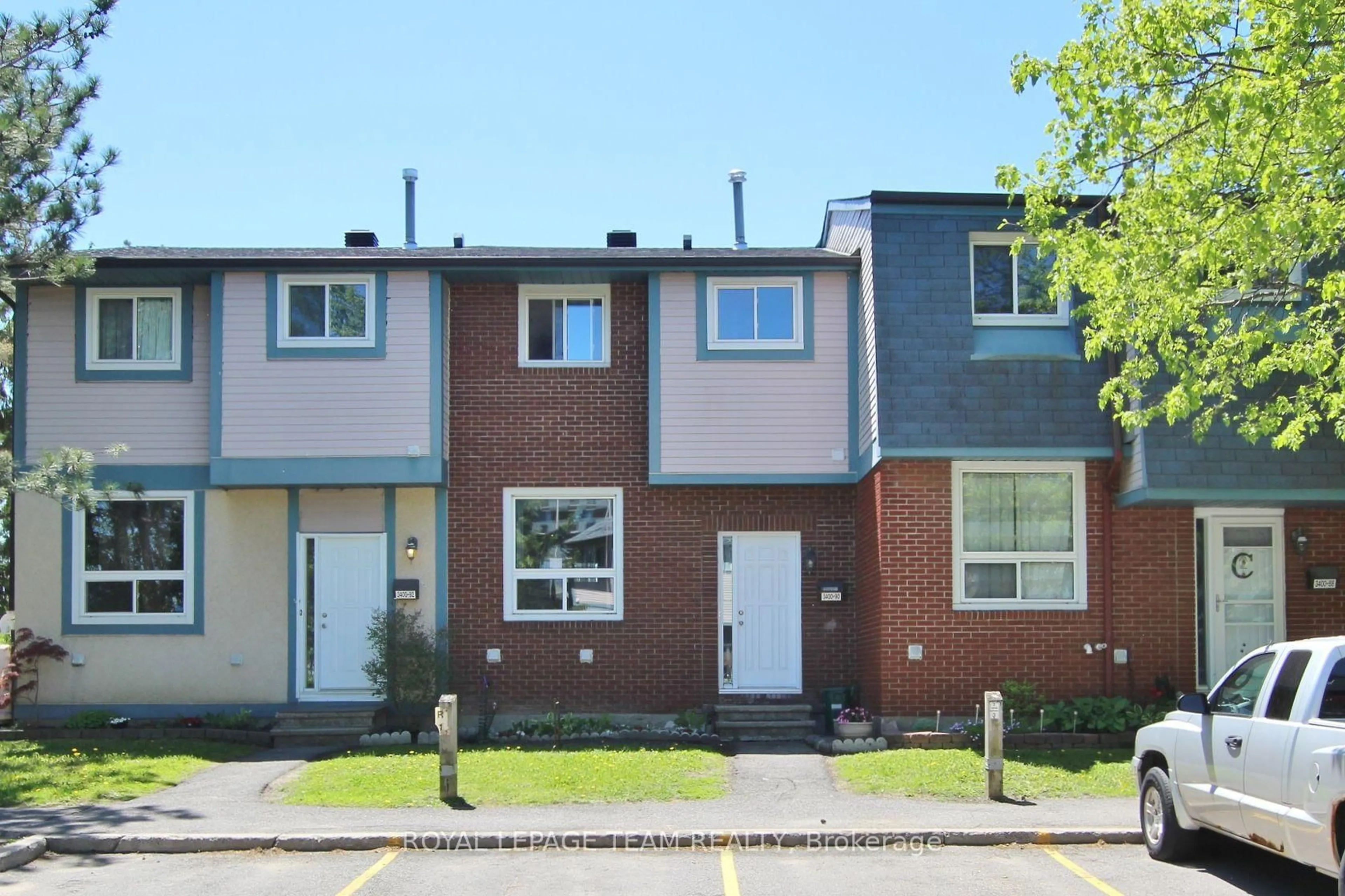 Home with brick exterior material, street for 3400 Paul Anka Dr #90, Ottawa Ontario K1V 0C9