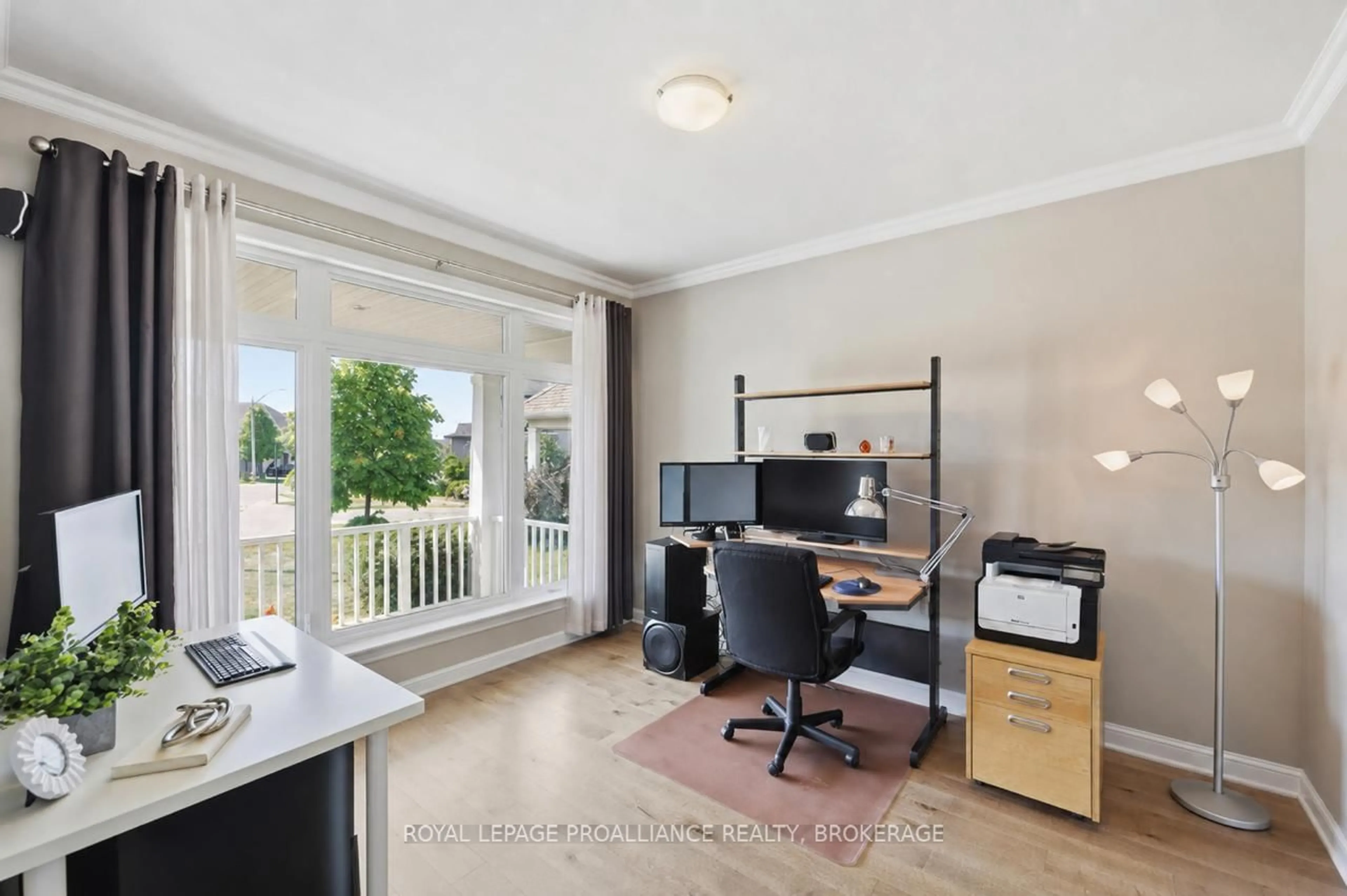 A pic of a room for 561 Savannah Crt, Kingston Ontario K7P 0L3