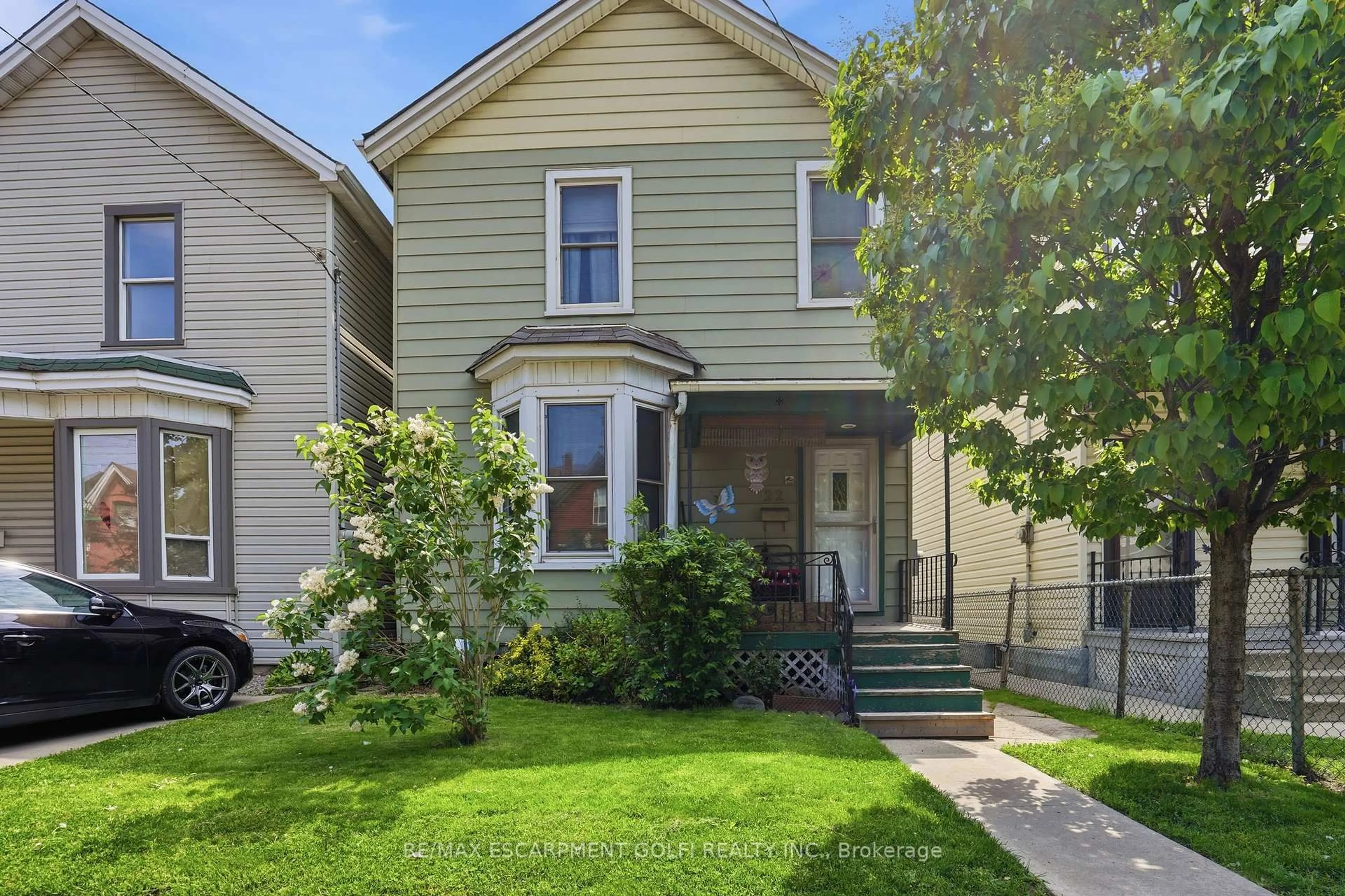 Unknown for 22 Cheever St, Hamilton Ontario L8L 5R7