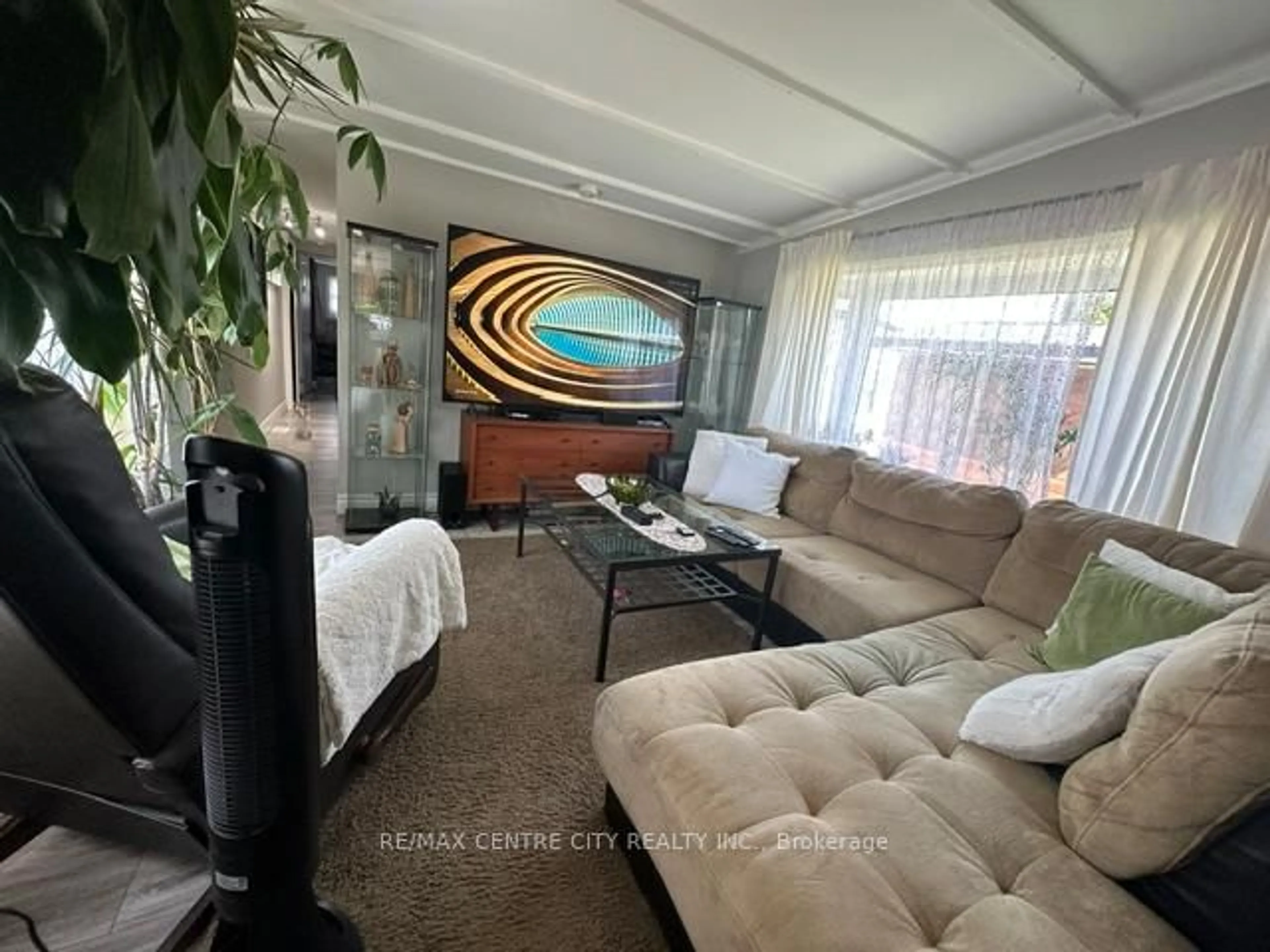 Living room with furniture, unknown for 2189 Dundas St #41, London East Ontario N5V 1H3