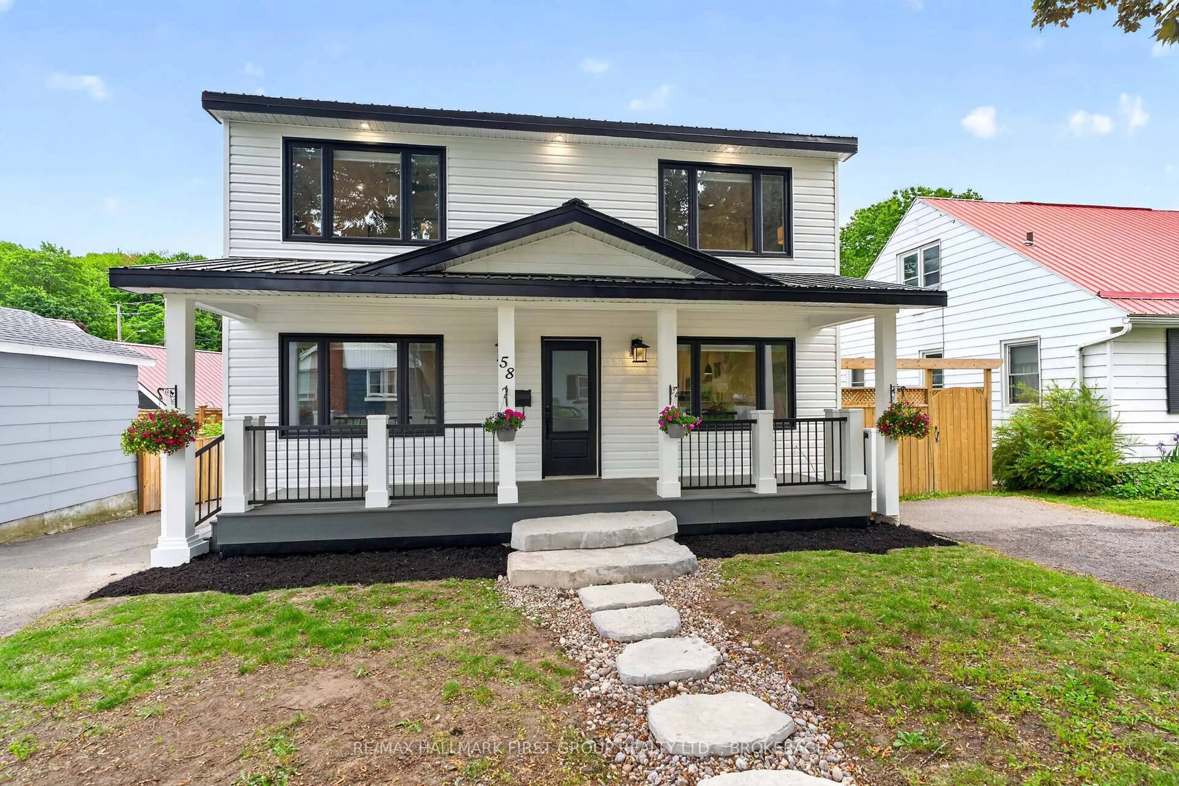 Home with vinyl exterior material, street for 58 Wright Cres, Brockville Ontario K6V 3W8