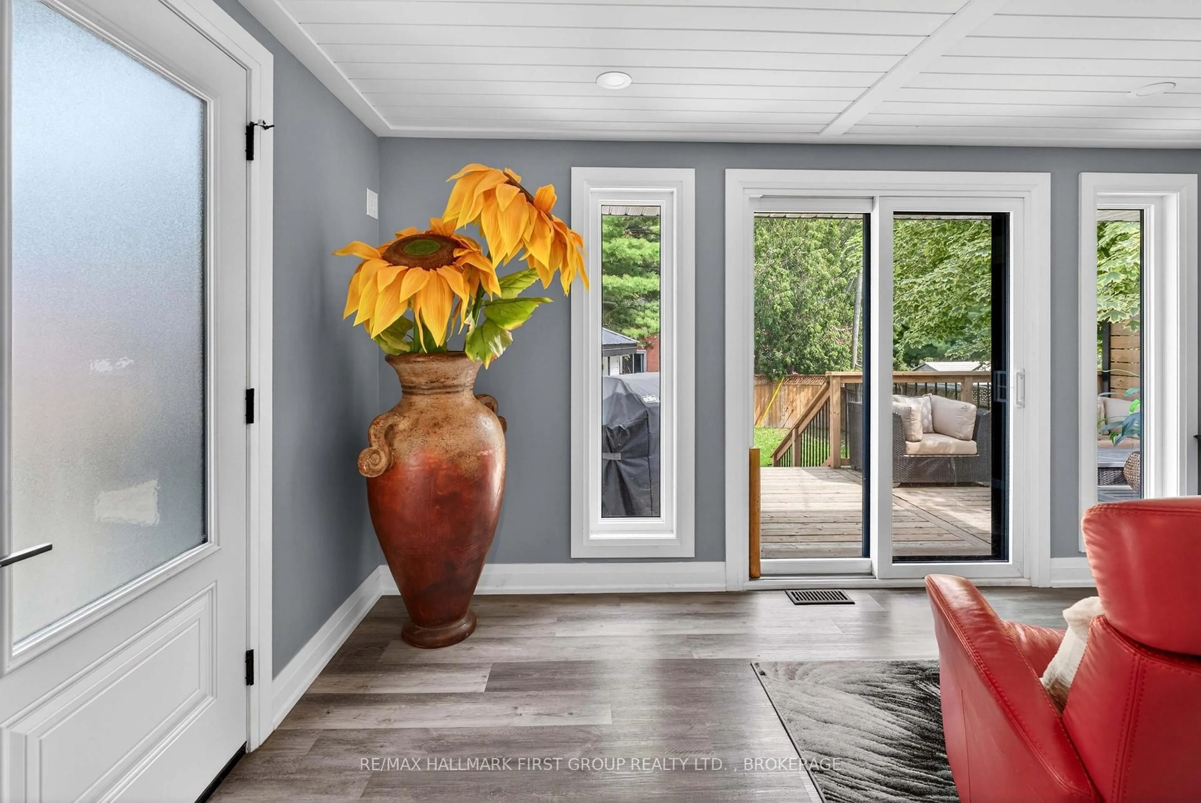 Indoor entryway for 58 Wright Cres, Brockville Ontario K6V 3W8