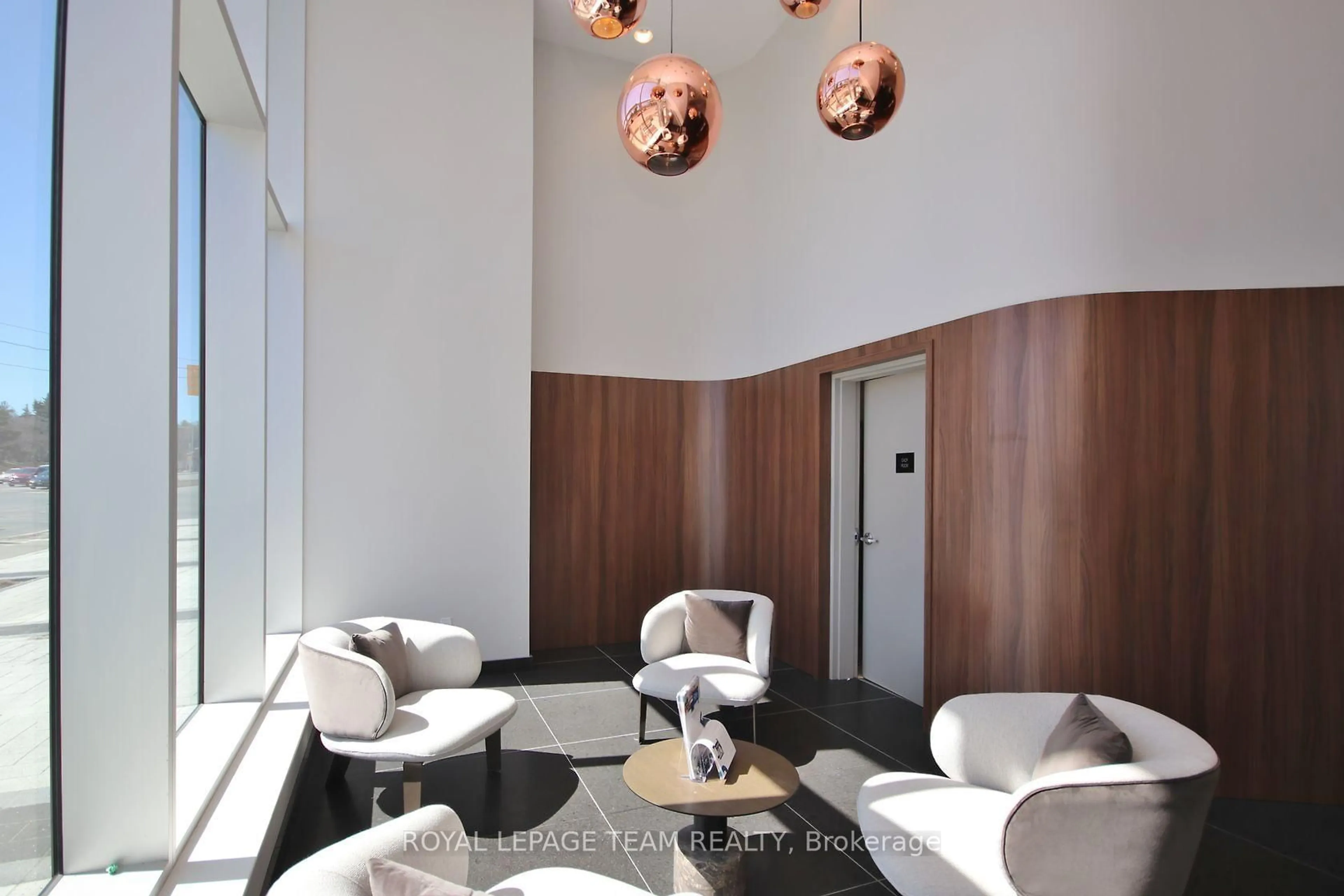 Lobby for 805 Carling Ave #1508, Ottawa Ontario K1S 5W9