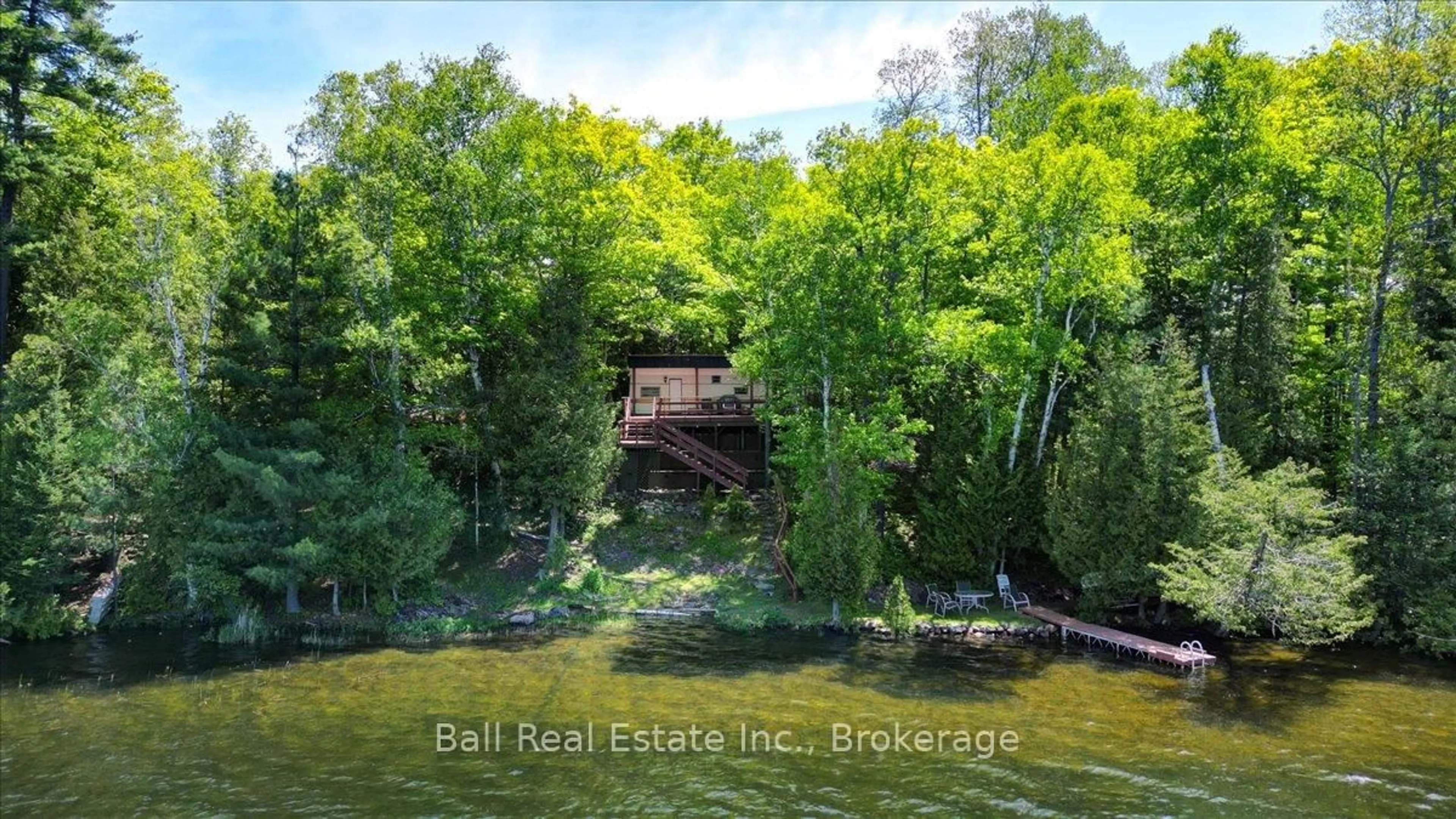 A pic from outside/outdoor area/front of a property/back of a property/a pic from drone, water/lake/river/ocean view for 191 Lakeview Rd, Bancroft Ontario K0L 1C0