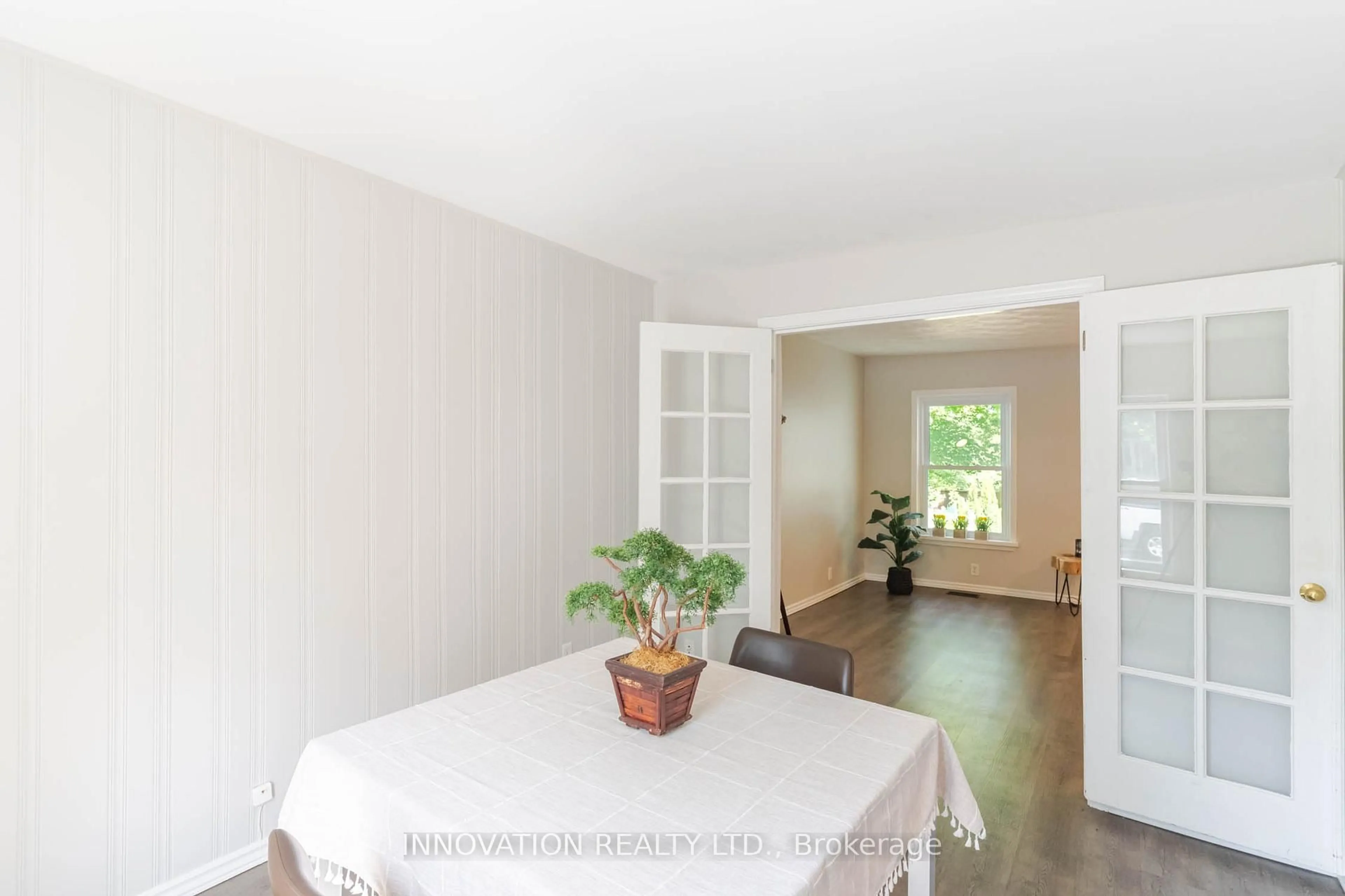 Dining room, unknown for 106 James St, Brockville Ontario K6V 1K8