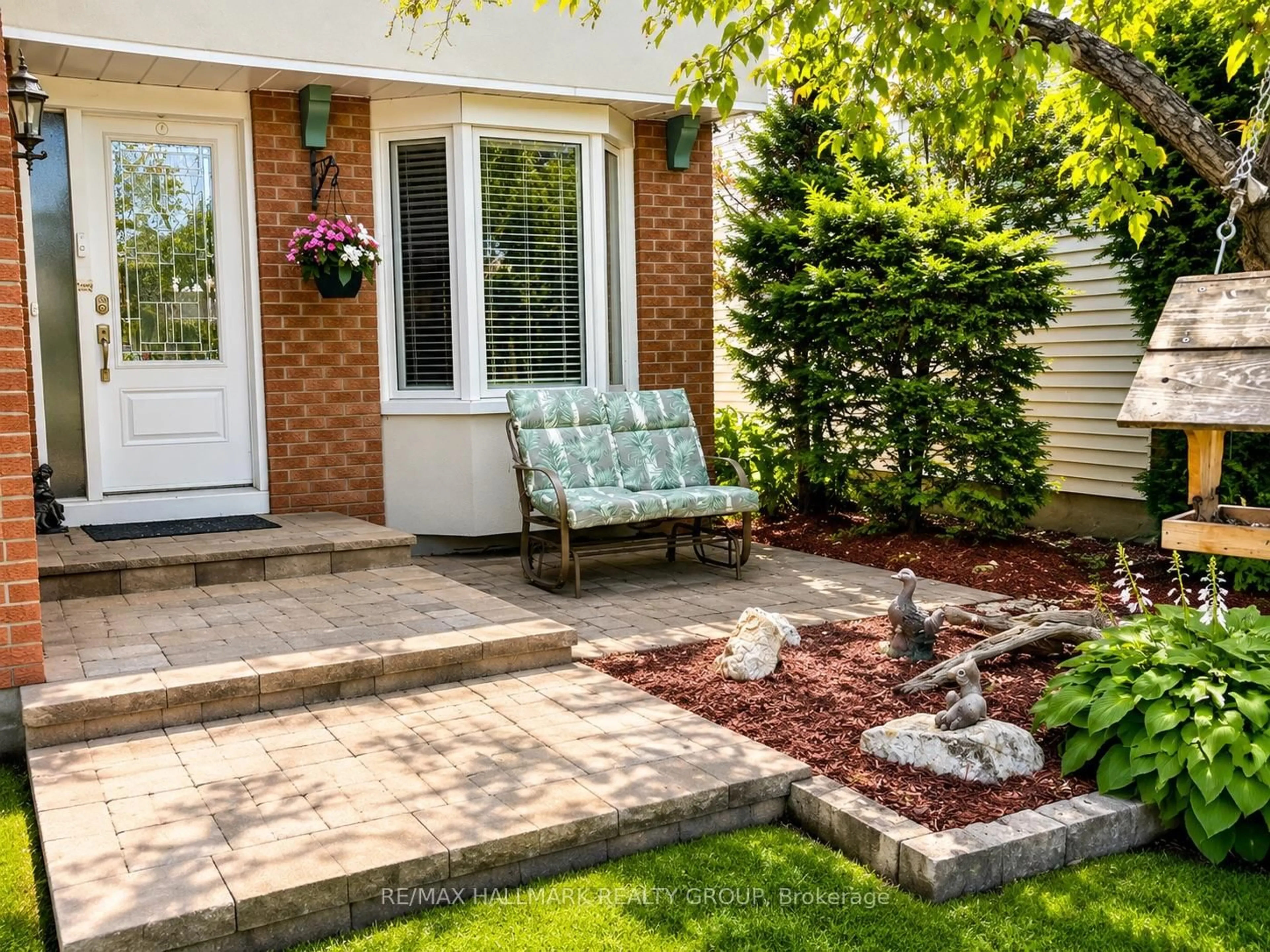 Patio, street for 6352 Long Bow Gate, Orleans Ontario K1C 2X3