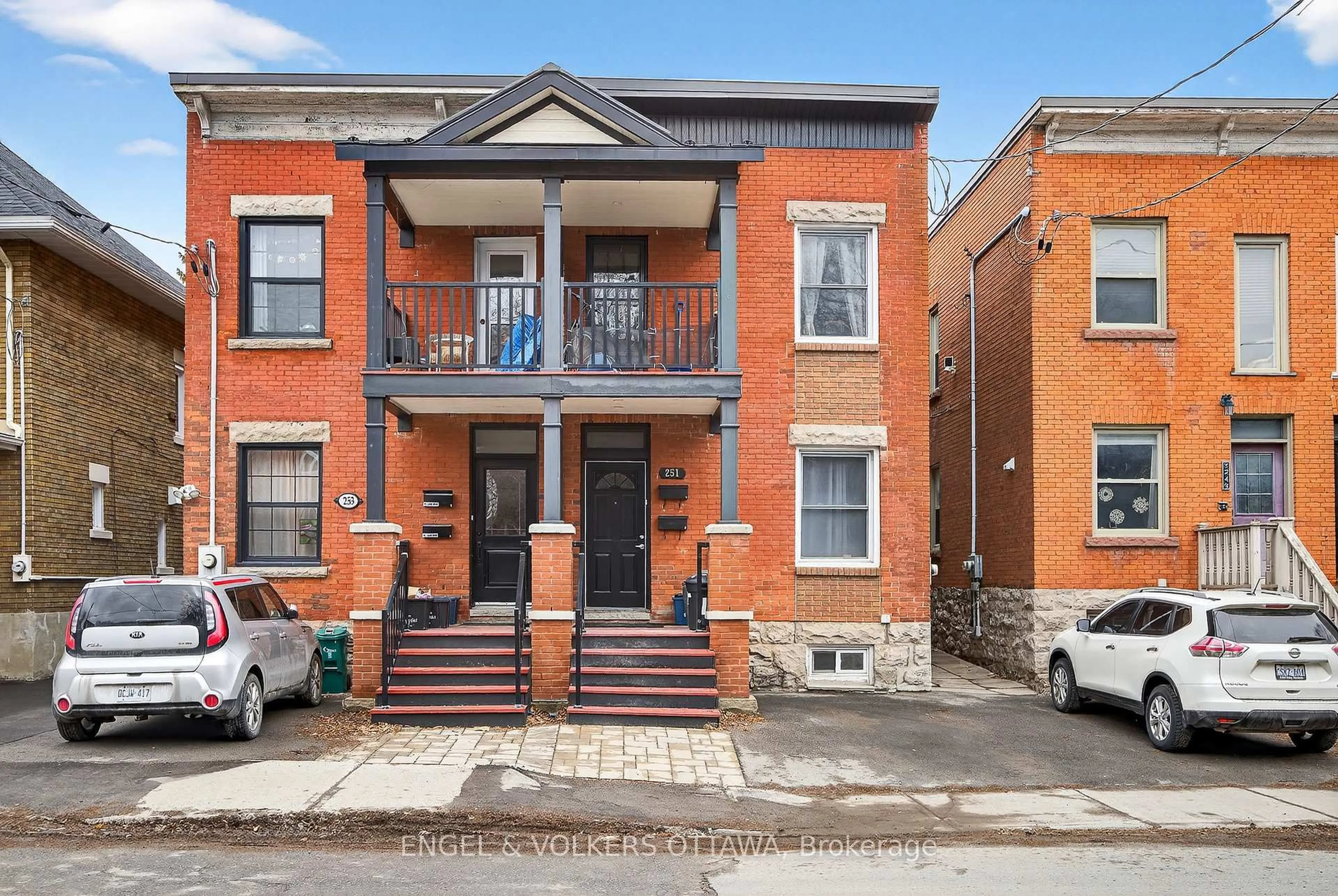Home with brick exterior material, street for 251 Arlington Ave, Ottawa Ontario K1R 5T1