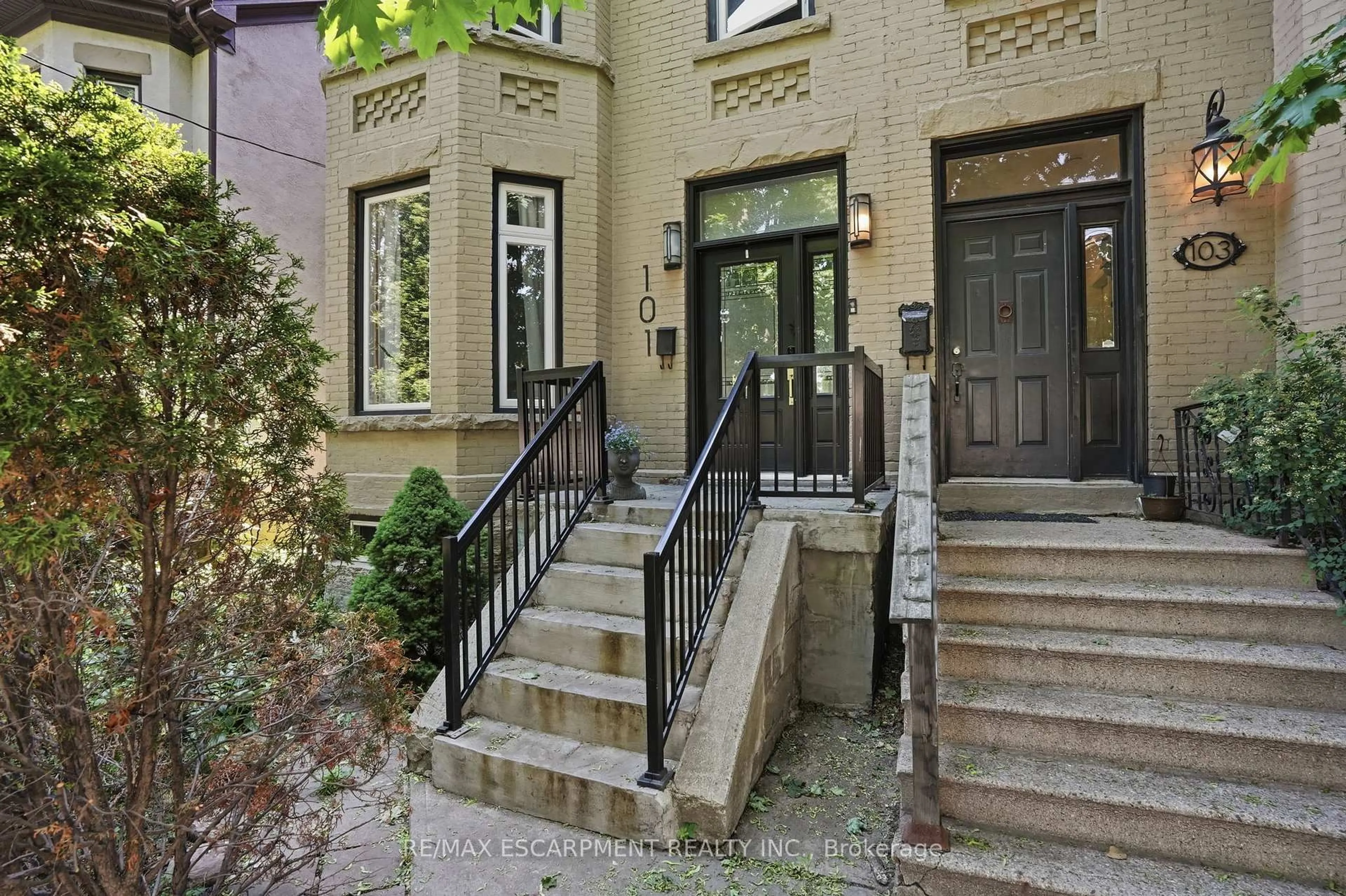 Unknown for 101 Victoria Ave, Hamilton Ontario L8N 2S9