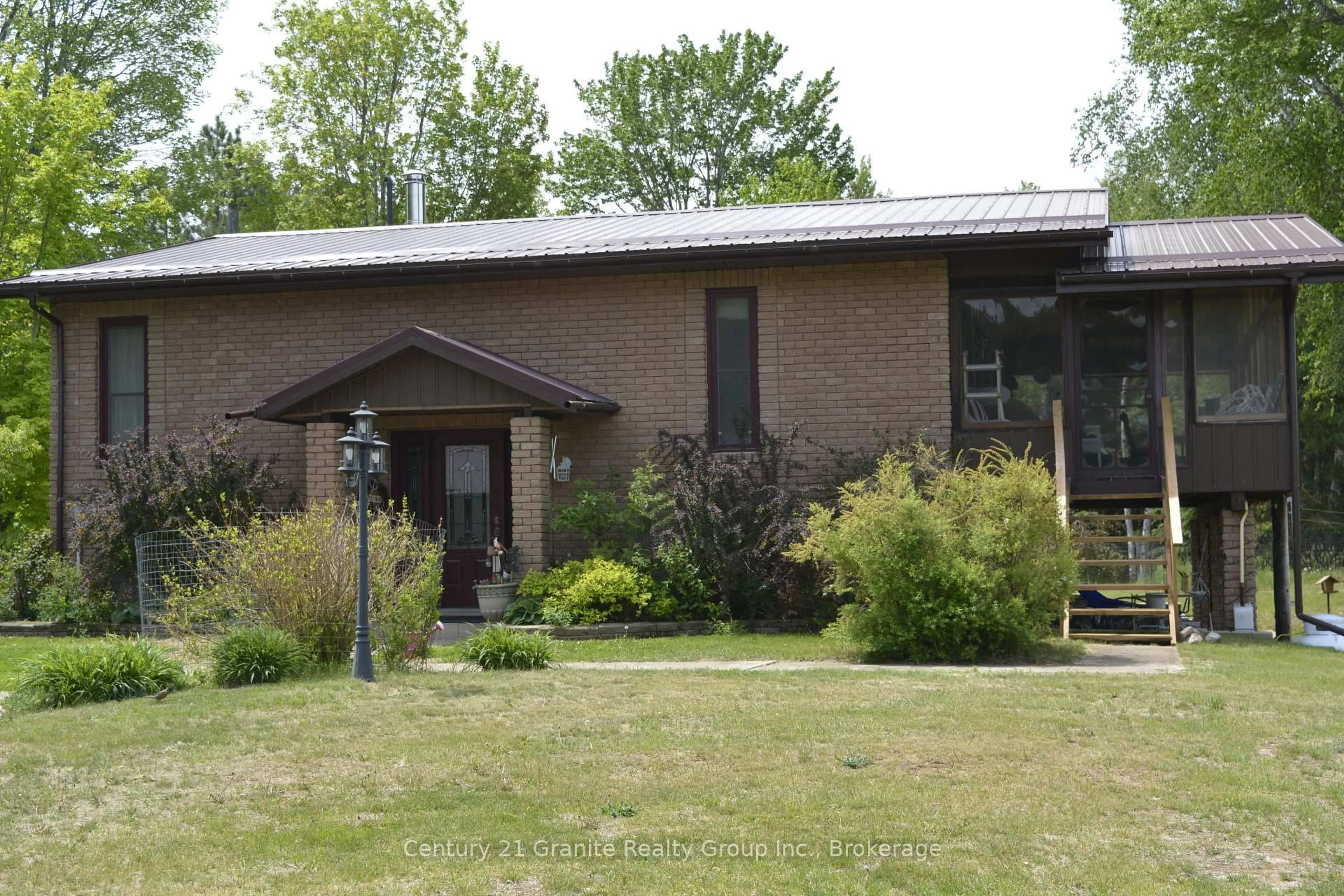 Unknown for 230 RIVER BEND Dr, Palmer Rapids Ontario K0J 2E0