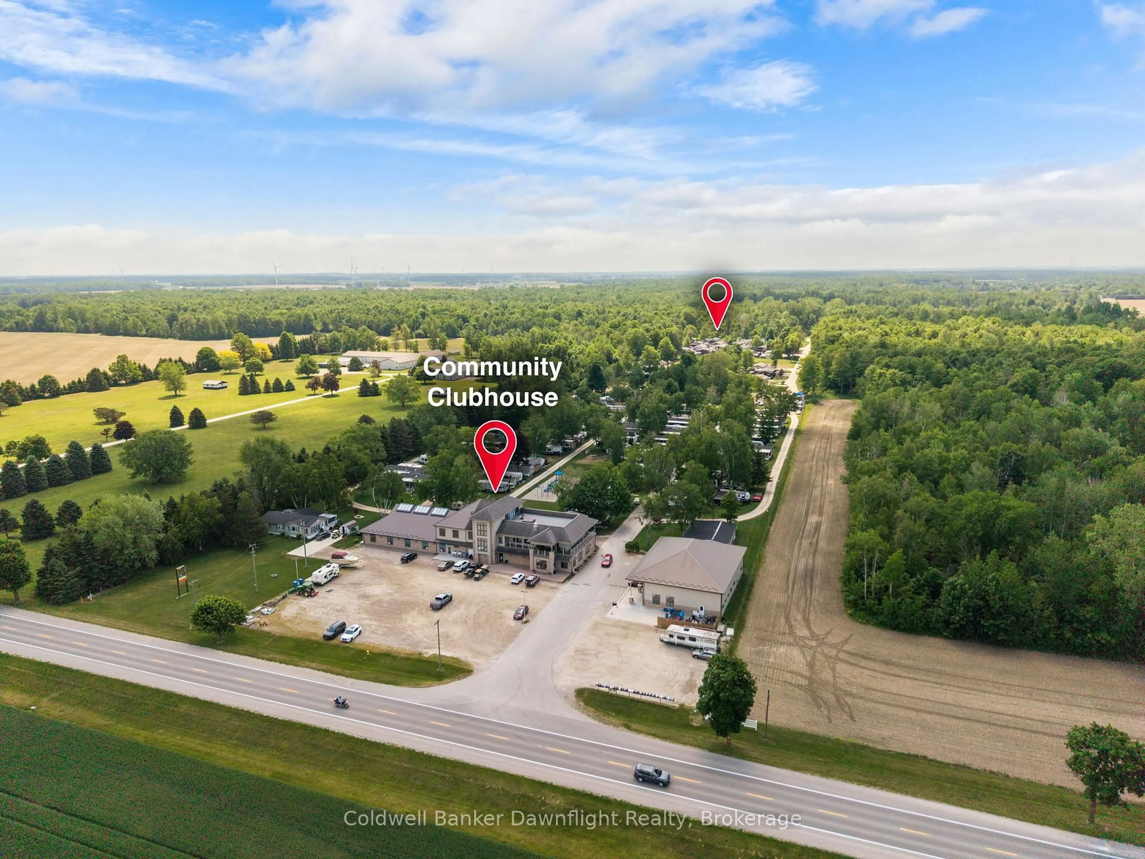 A pic from outside/outdoor area/front of a property/back of a property/a pic from drone, building for 36501 Dashwood Rd #110, South Huron Ontario N0M 1N0