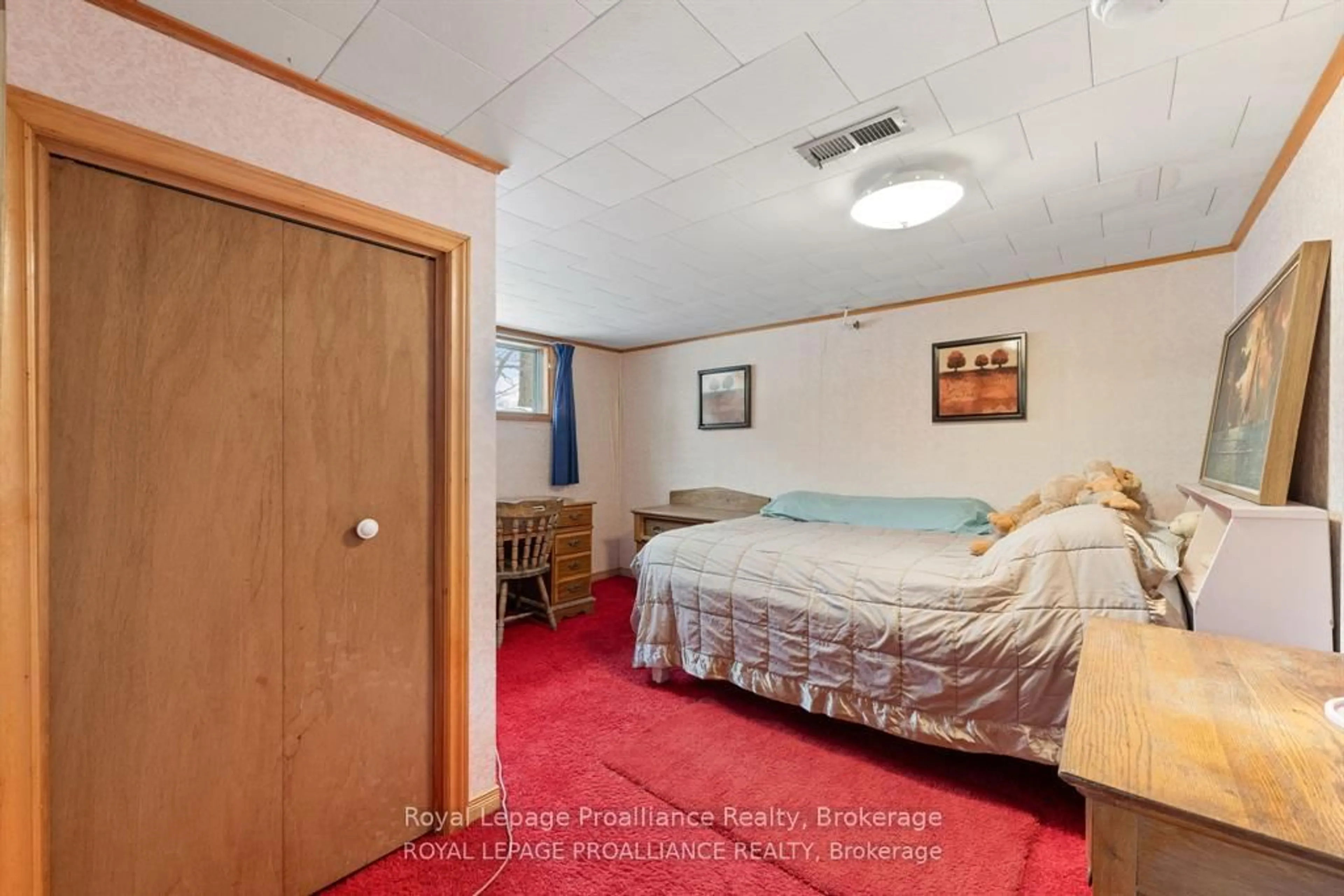 A pic of a room for 40 Mayne Lane, Prince Edward County Ontario K0K 2T0