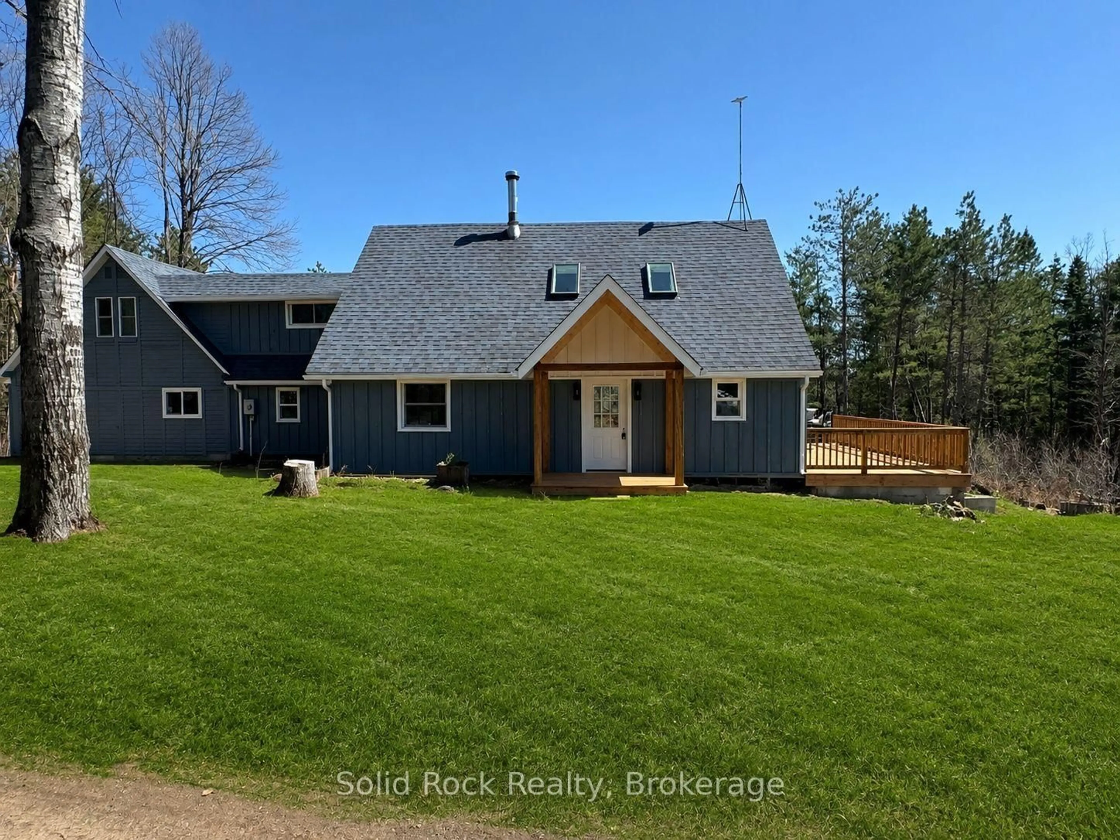 A pic from outside/outdoor area/front of a property/back of a property/a pic from drone, unknown for 1802 Centre Line Rd, Limoges Ontario K0K 2M0