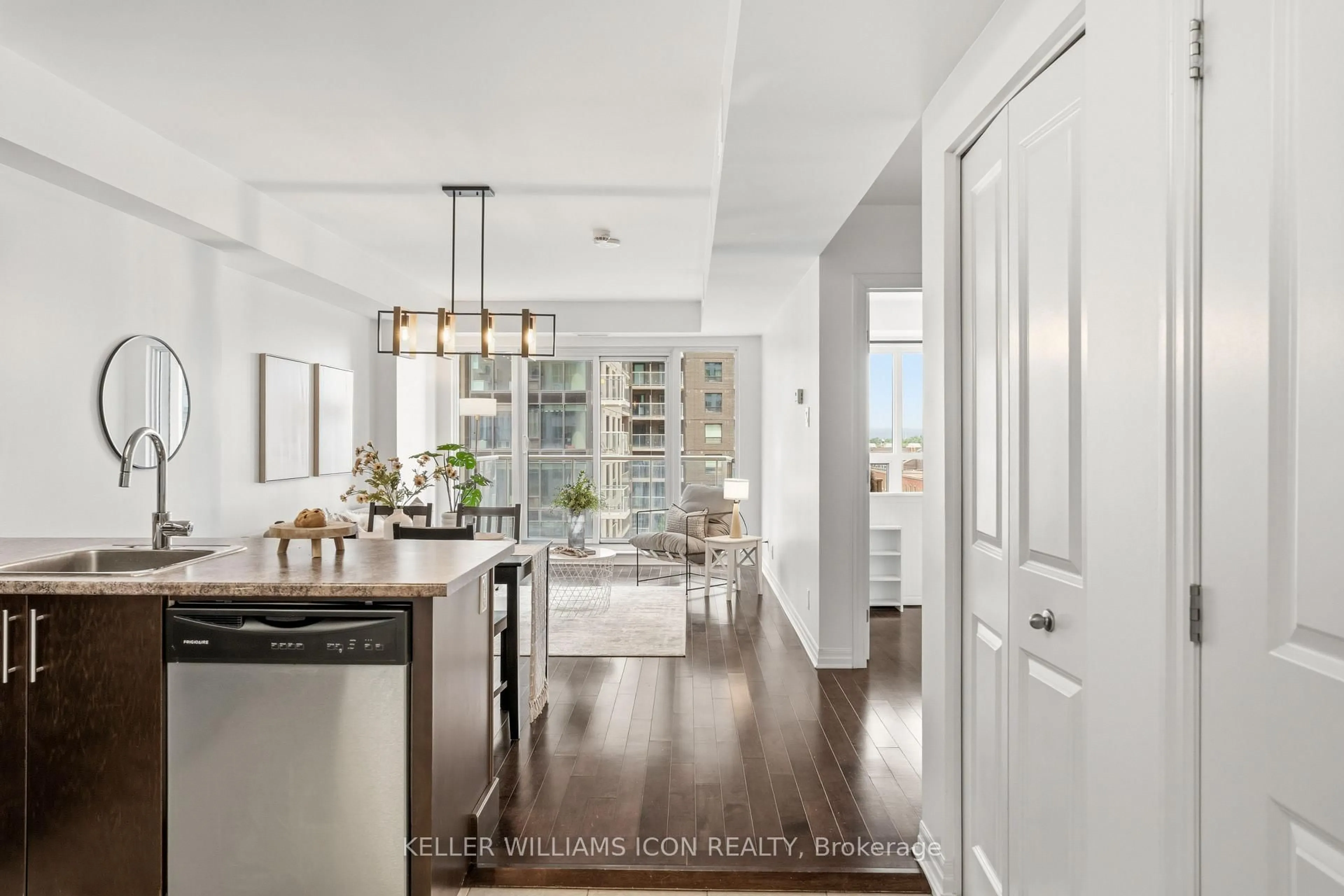 Open concept kitchen, unknown for 242 RIDEAU St #704, Ottawa Ontario K1N 0B7