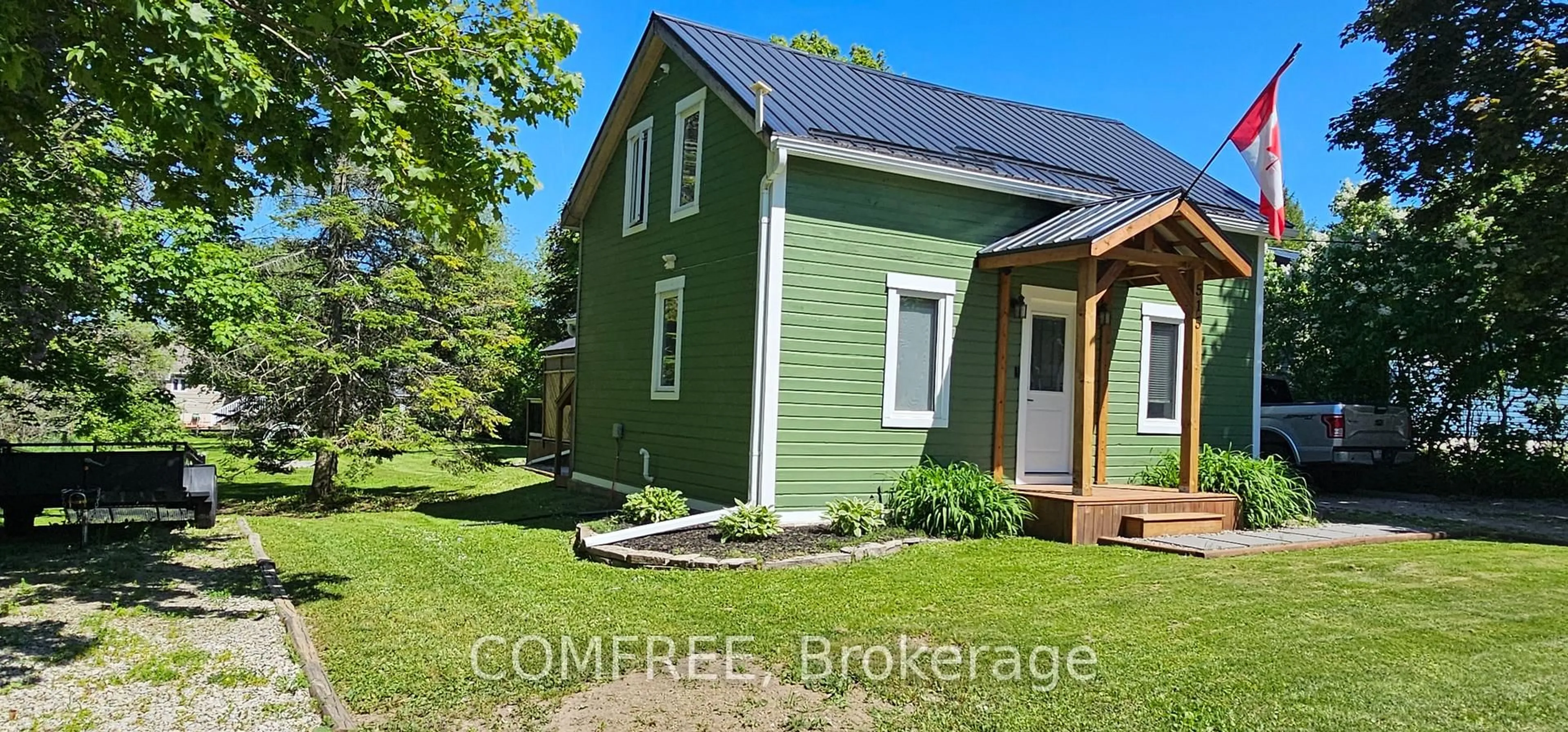 A pic from outside/outdoor area/front of a property/back of a property/a pic from drone, street for 515 Tyson St, South Bruce Peninsula Ontario N0H 2T0