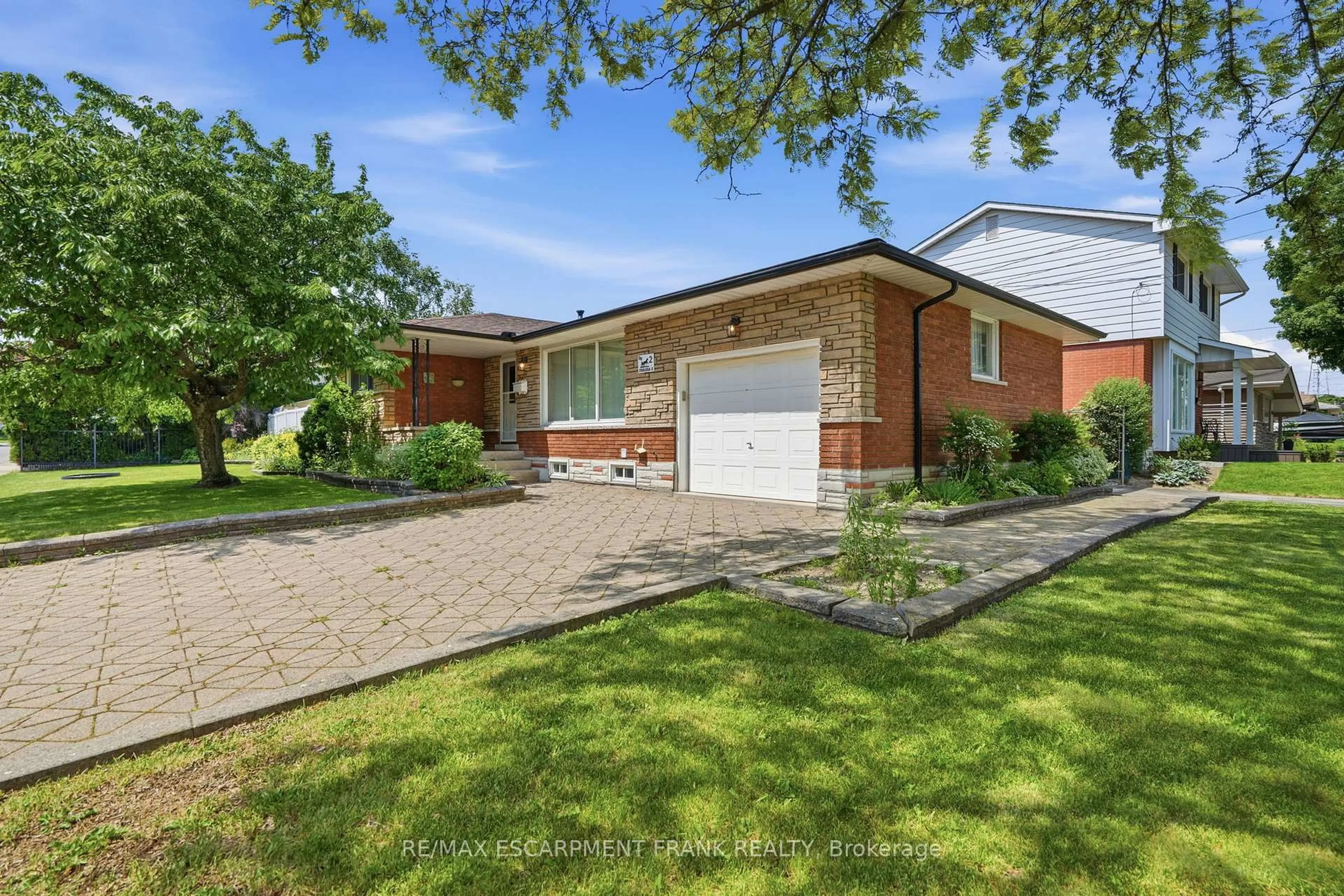 Home with brick exterior material, street for 2 Deerborn Dr, Hamilton Ontario L8V 3K7