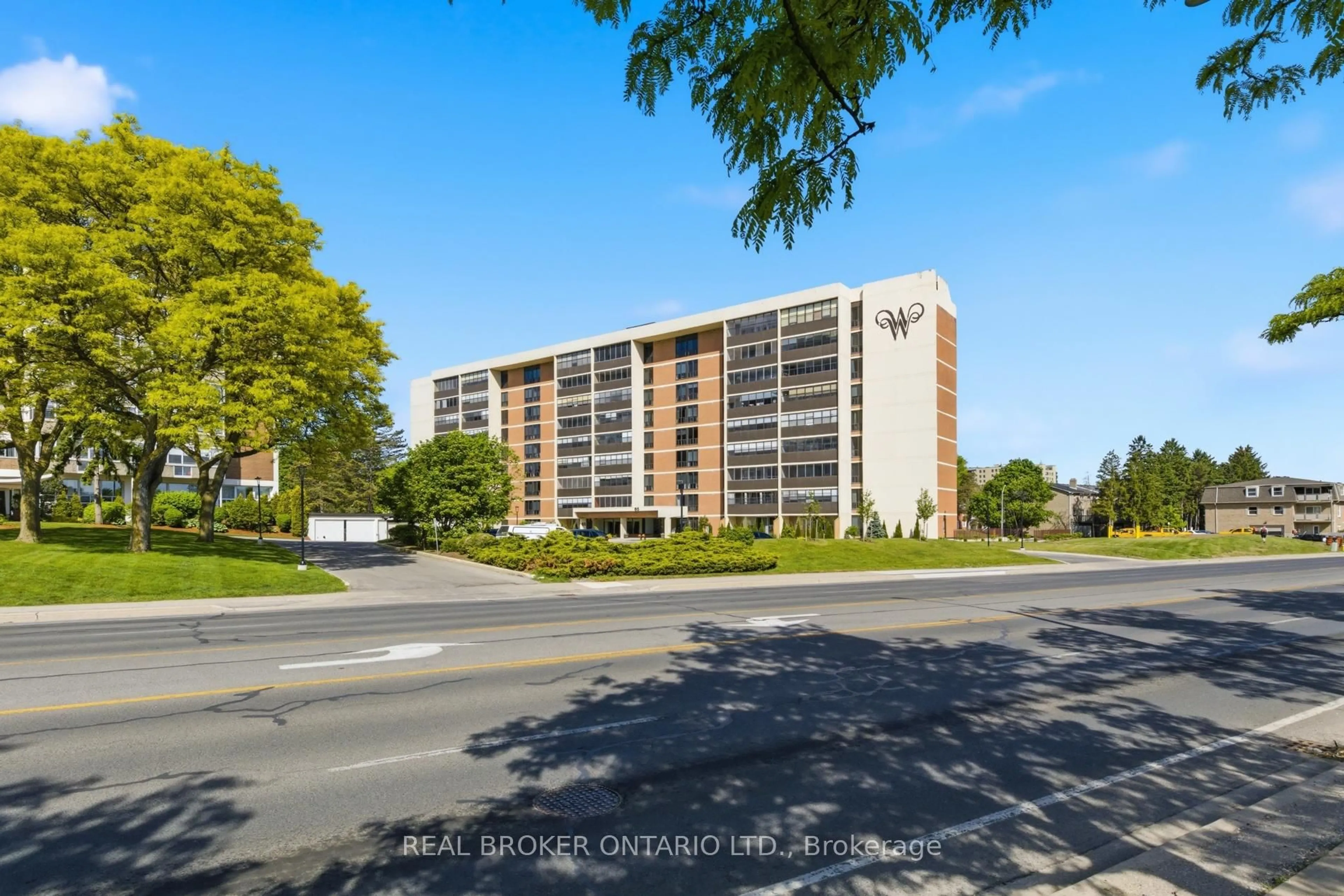 A pic from outside/outdoor area/front of a property/back of a property/a pic from drone, unknown for 65 Westmount Rd #402, Waterloo Ontario N2L 5G6