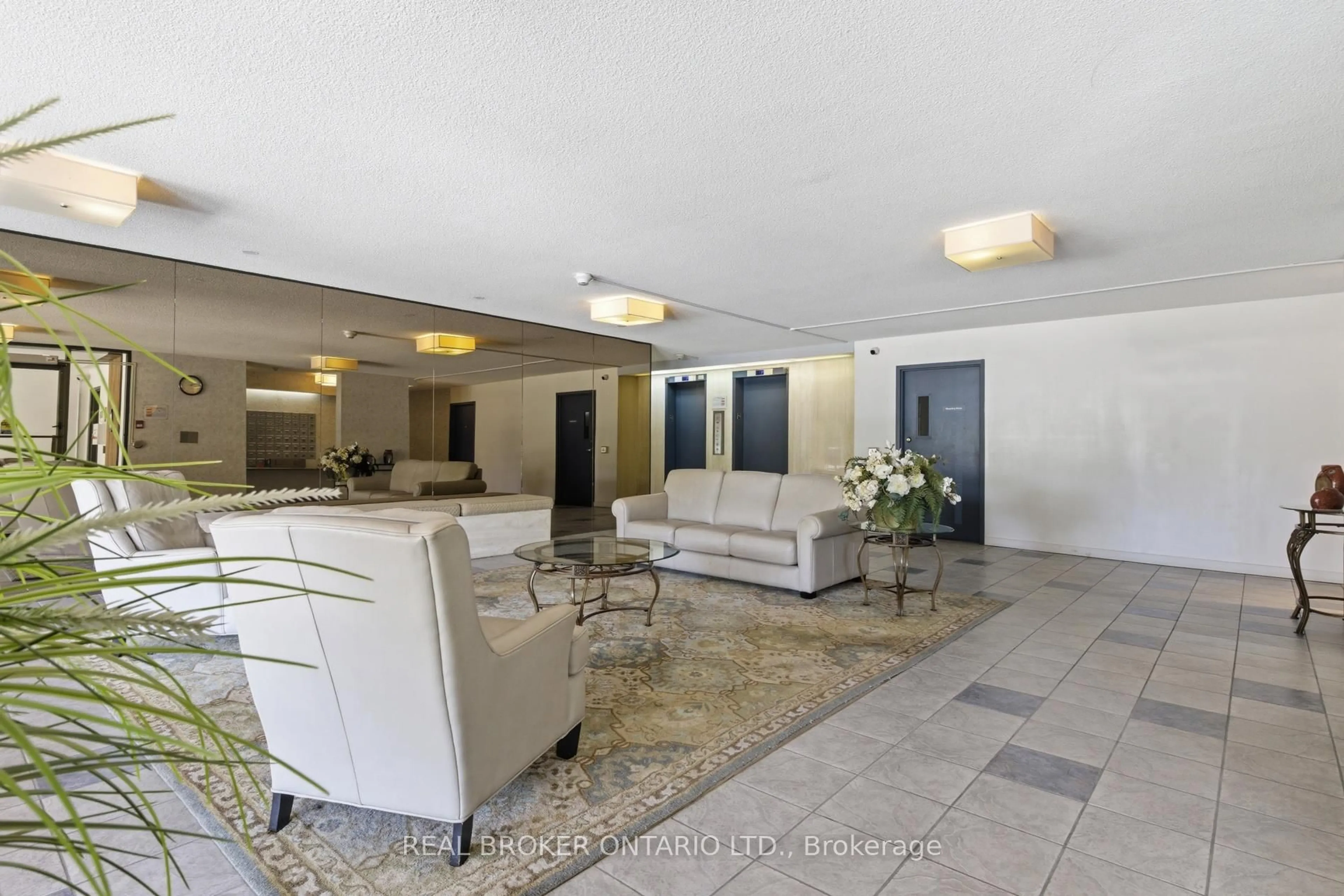 Lobby for 65 Westmount Rd #402, Waterloo Ontario N2L 5G6