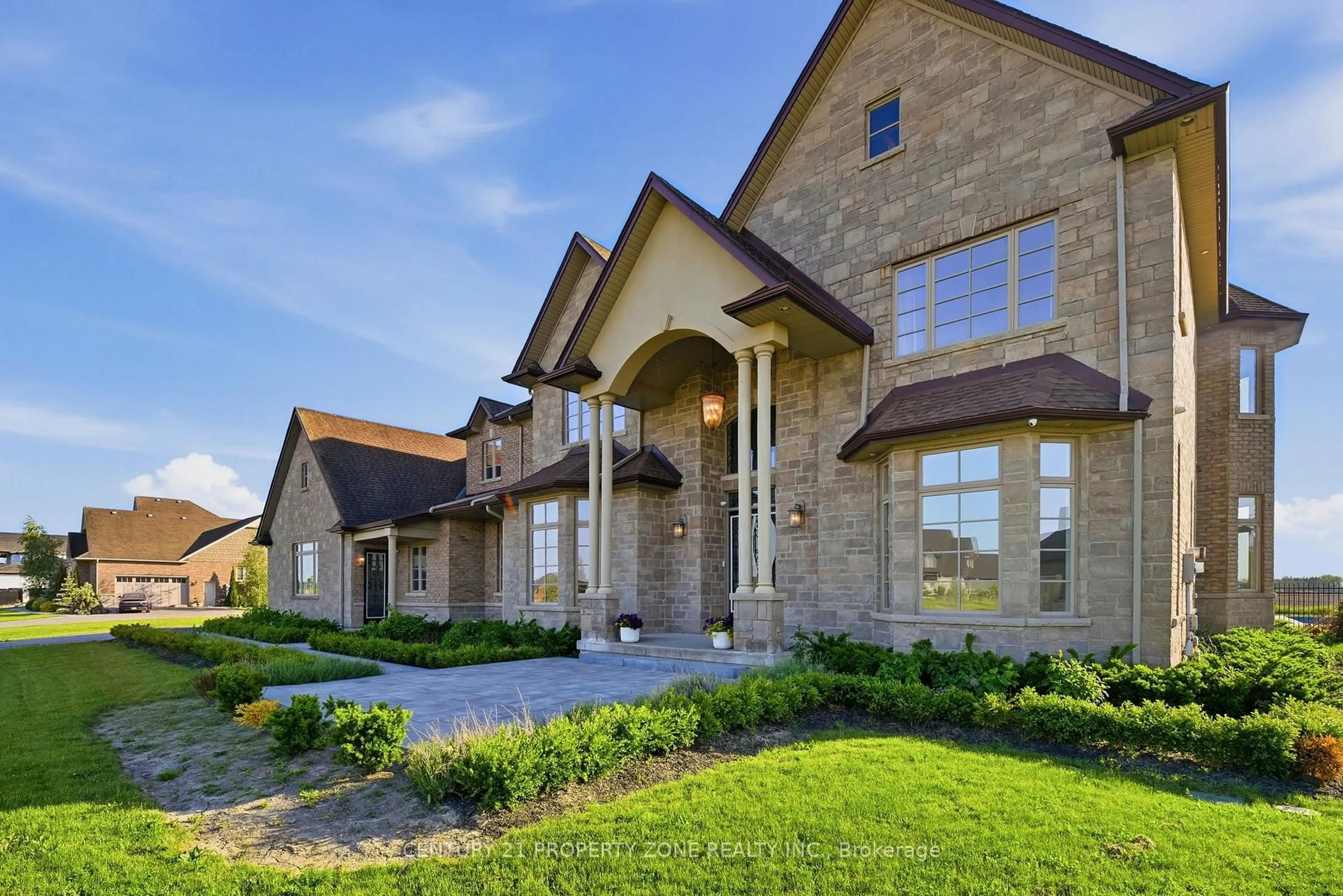 Home with brick exterior material, unknown for 14 Wisteria Lane, Haldimand Ontario N0A 1R0